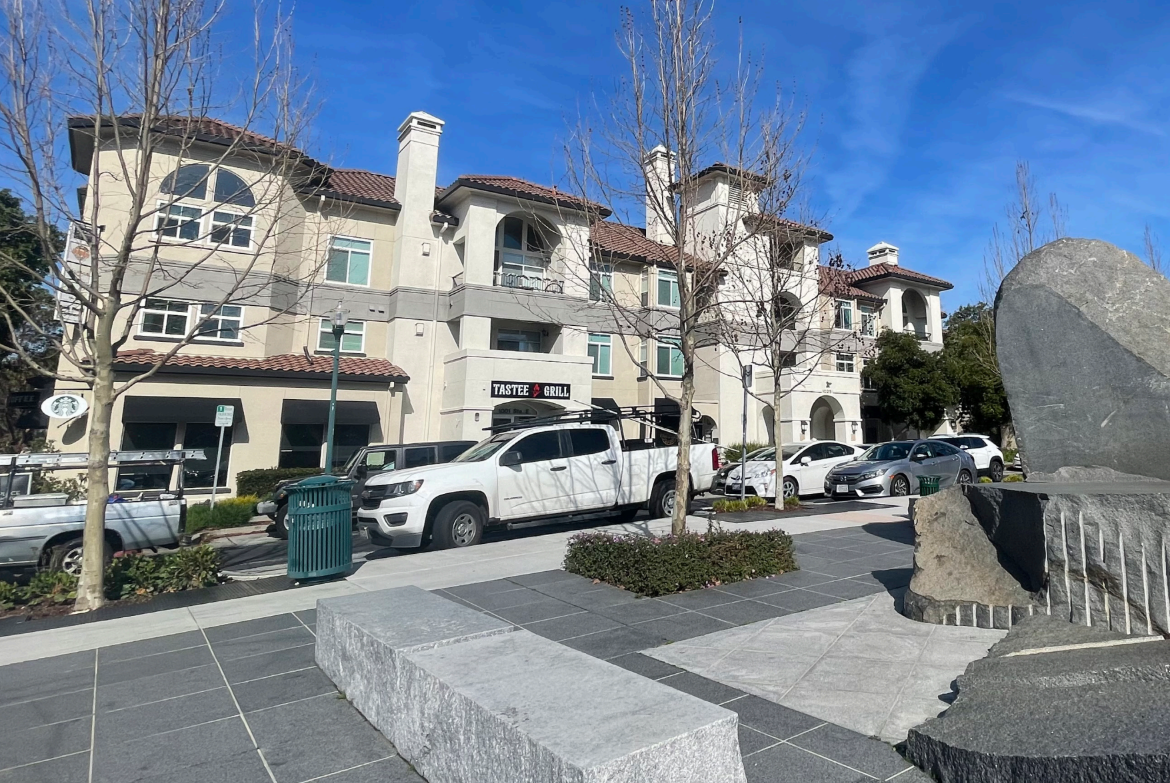 Full Restaurant for Lease in San Mateo CA - Image 1