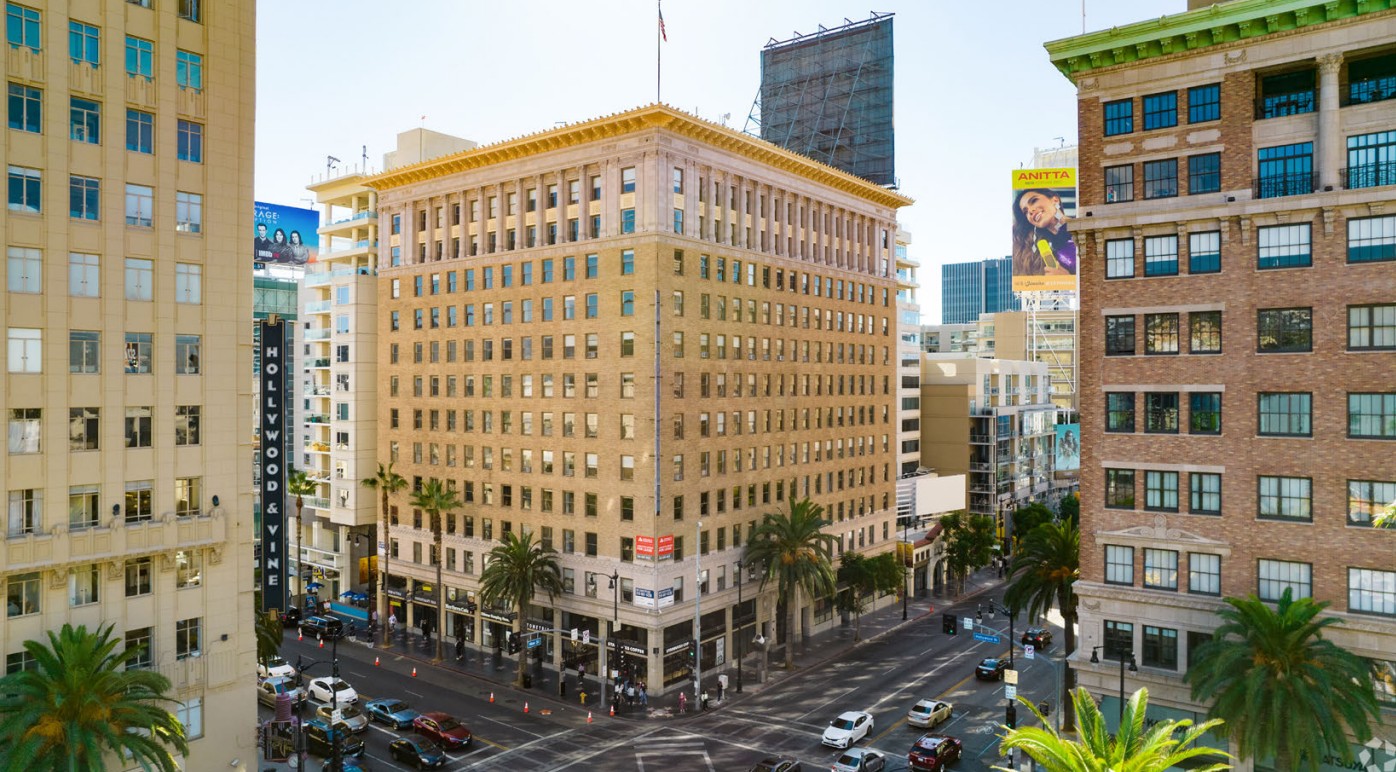 Full Restaurant for Lease in Los Angeles CA - Image 2