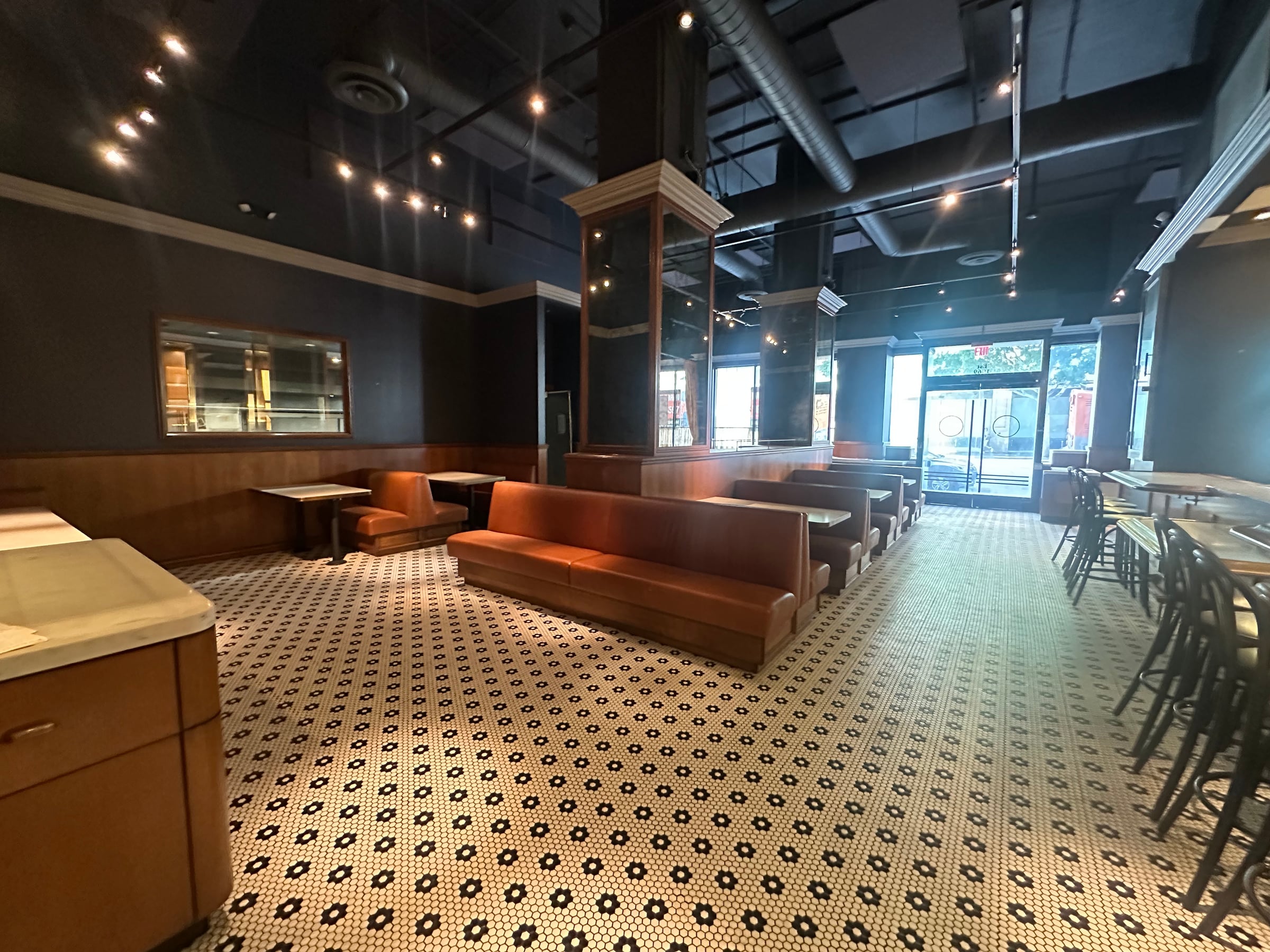 Full Restaurant for Lease in Central LA, Los Angeles, CA ,  4,703 SF - Thumbnail 5