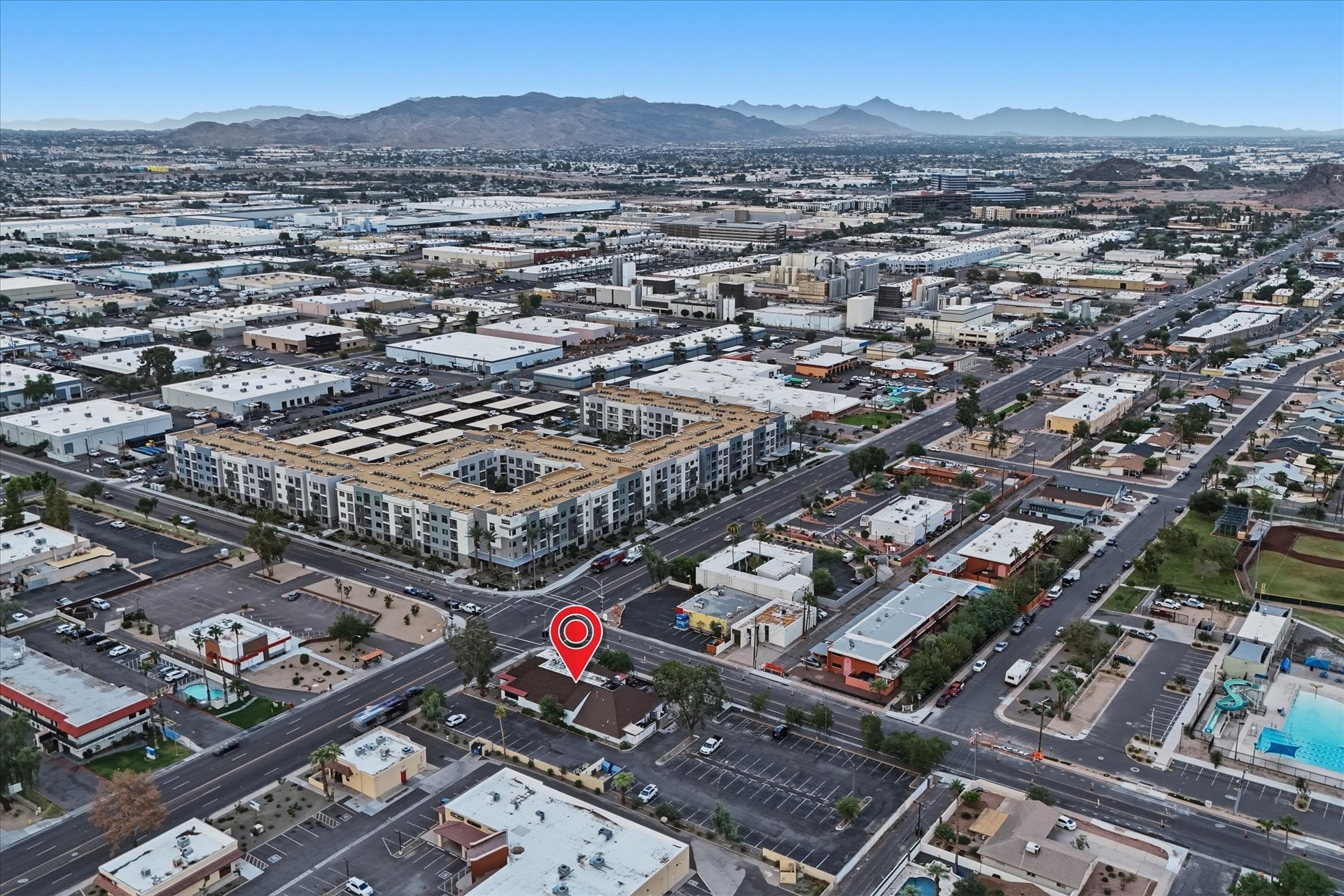 Full Restaurant for Sale in Tempe, AZ, 8,119 SF - Thumbnail 1