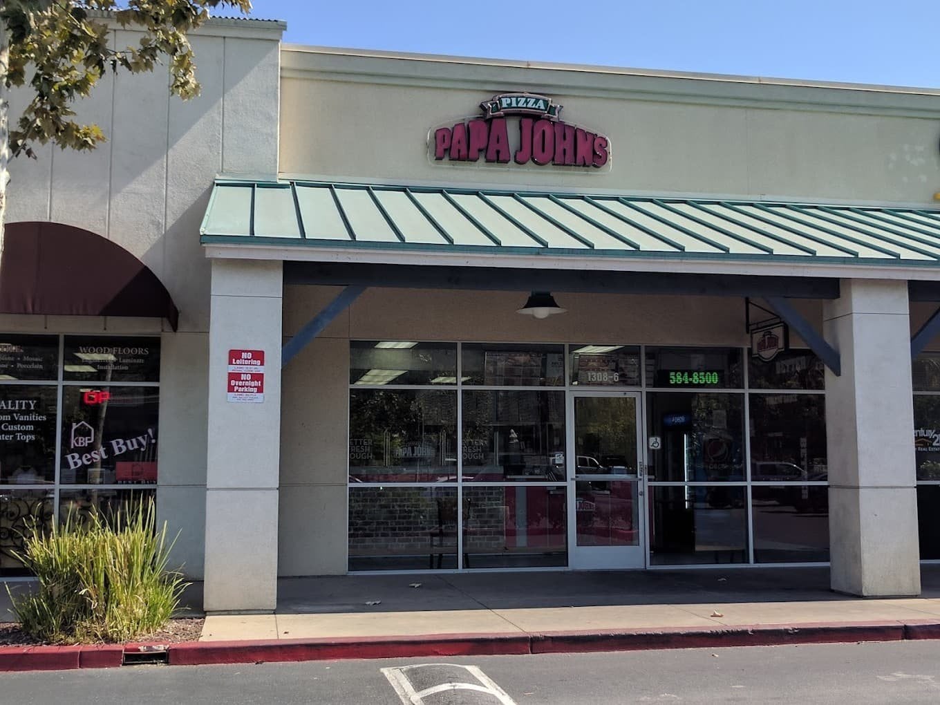 Pizza Restaurant Asset Sale - Formerly Papa John’s - Excellent Rent - Image 1