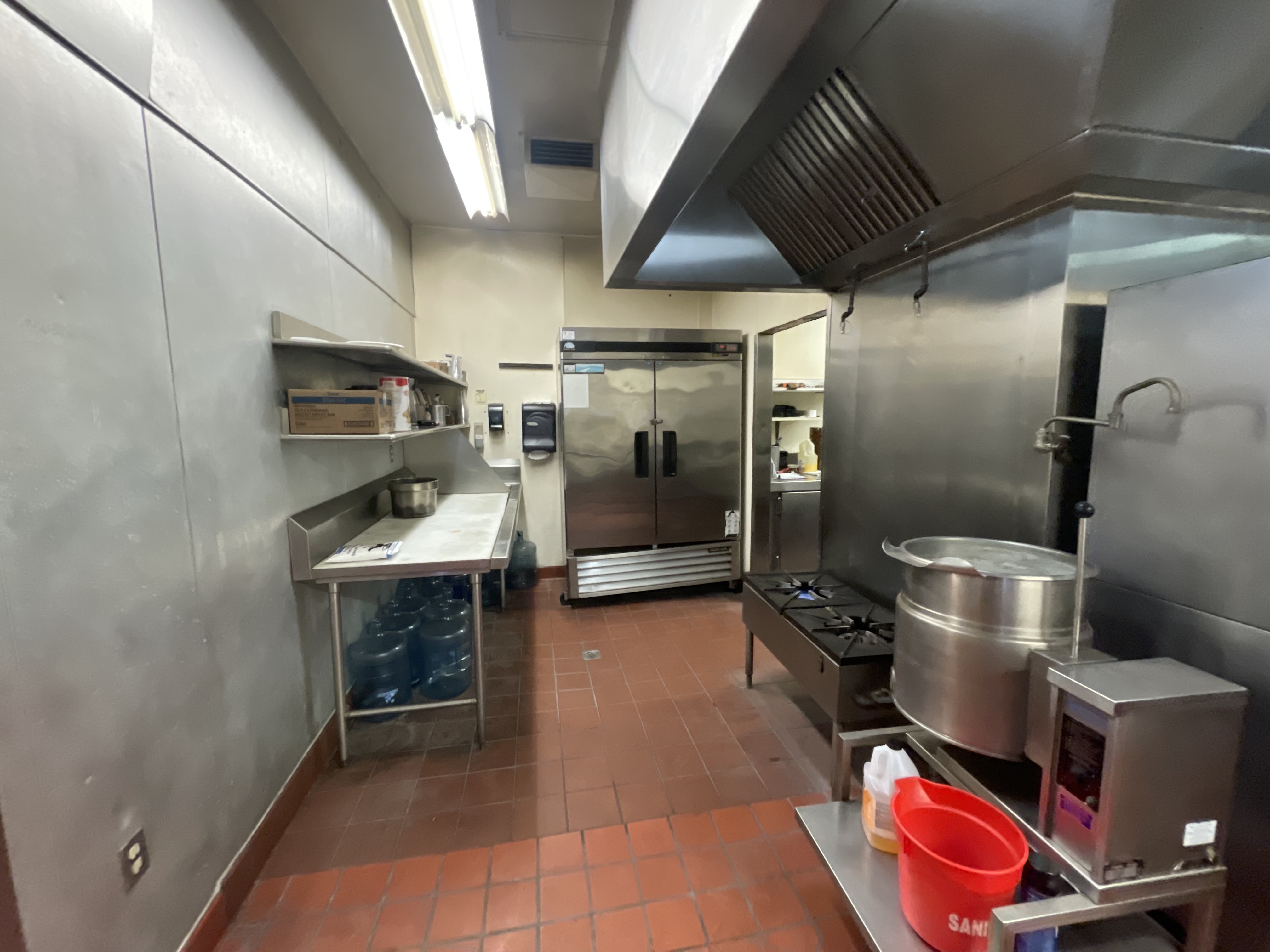 Multi-Use Full Restaurant for Lease in Stockton CA - Thumbnail 5