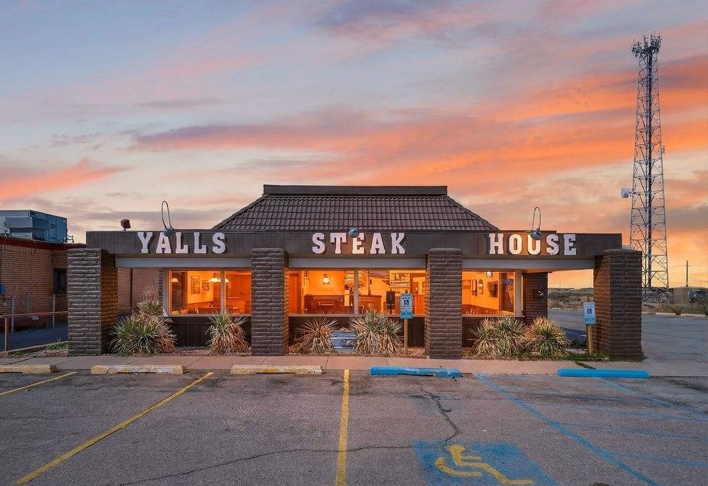 Full Restaurant for Sale in Alamogordo, NM, $449.5K - Thumbnail 2