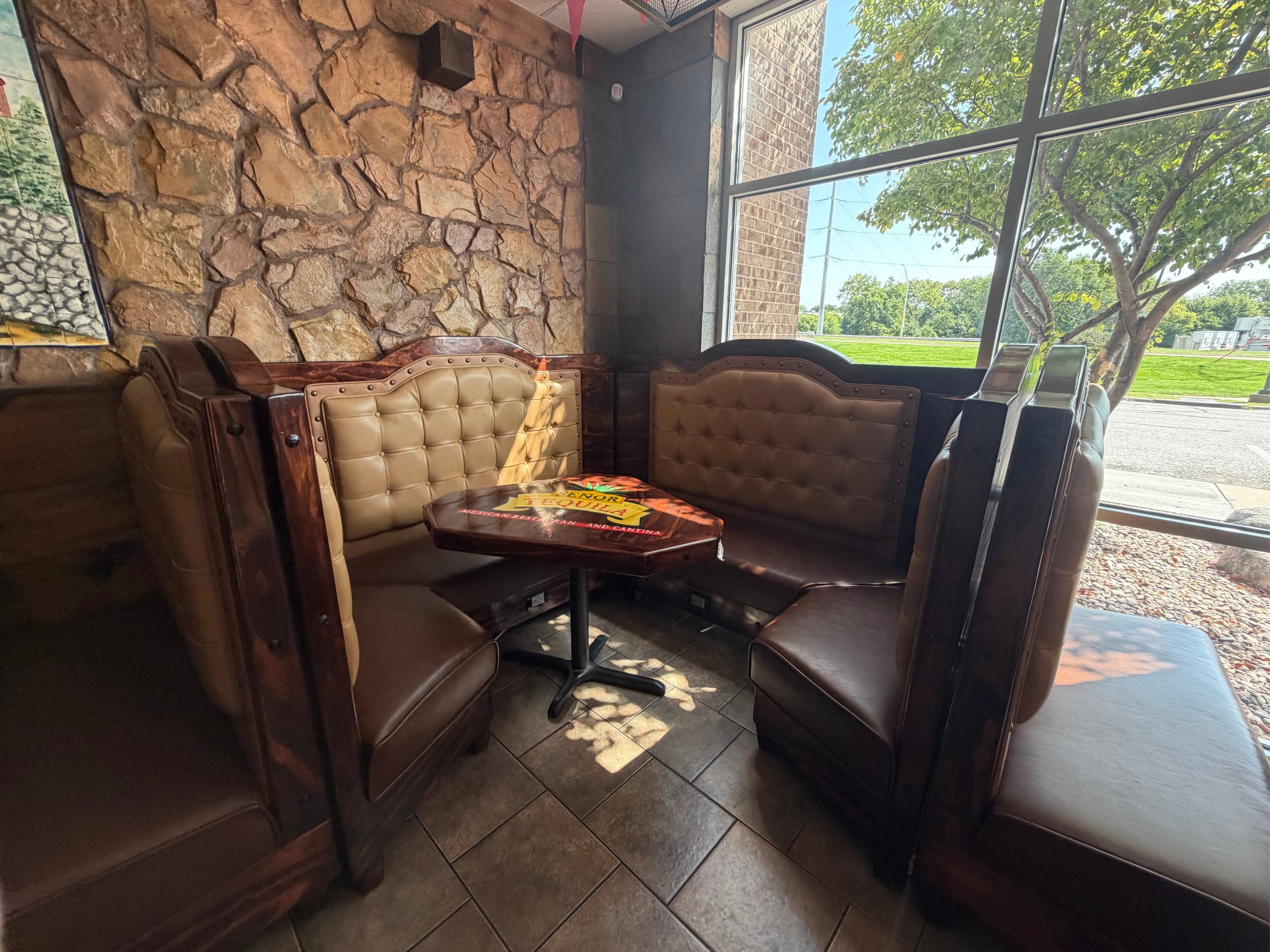 Restaurant Space for Sublease - Thumbnail 4
