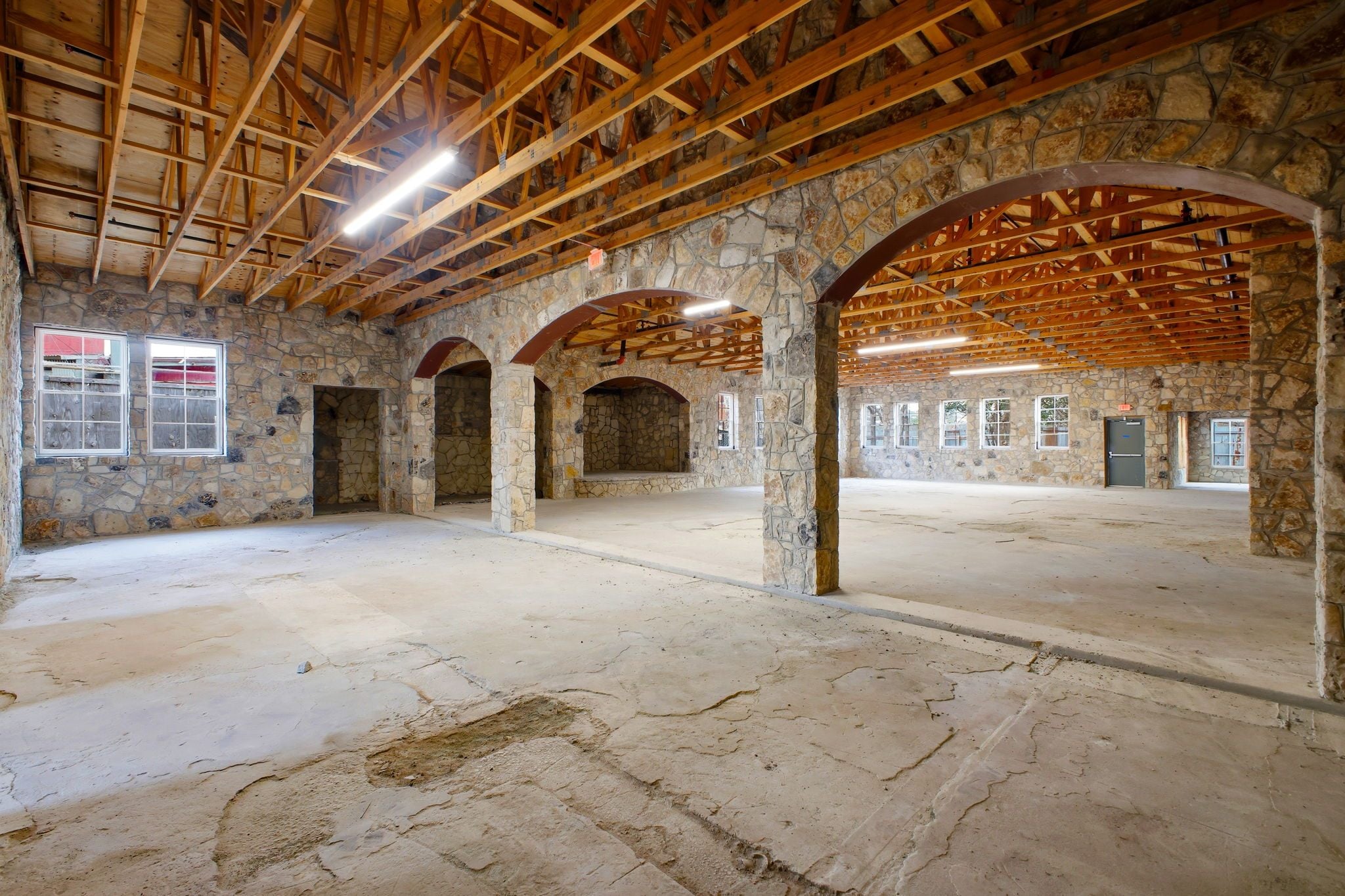 Full Restaurant for Sale in San Antonio, TX - Thumbnail 3