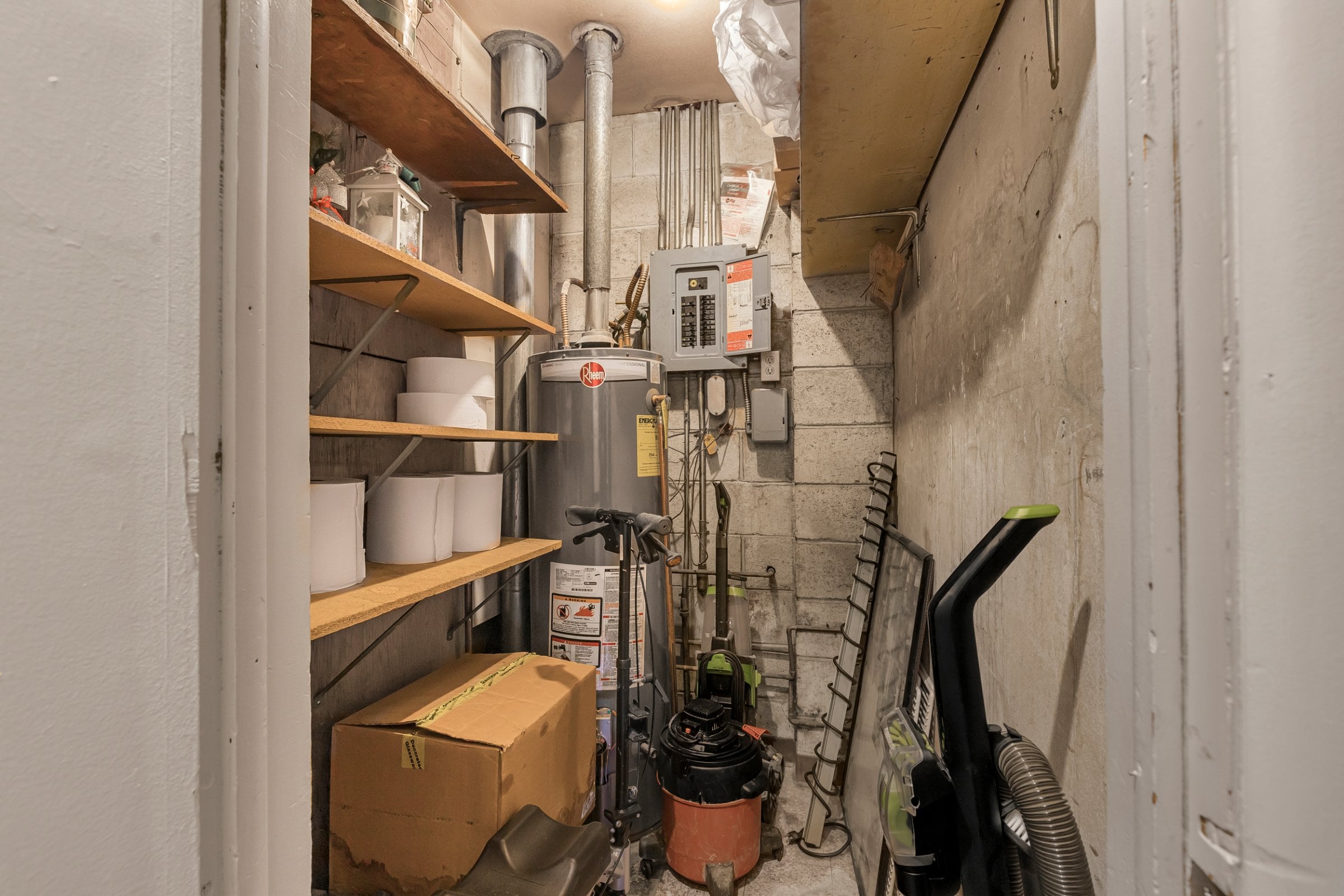 Full Restaurant for Sale in Pocatello, ID, $395K - Thumbnail 3