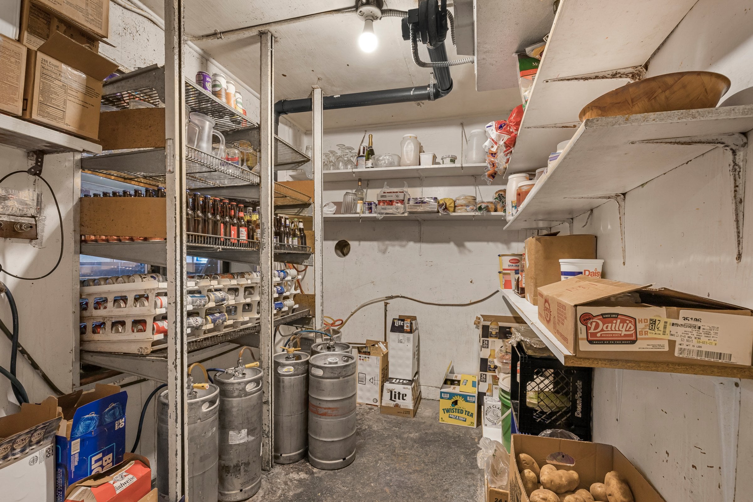 Full Restaurant for Sale in Pocatello, ID, $395K - Thumbnail 5