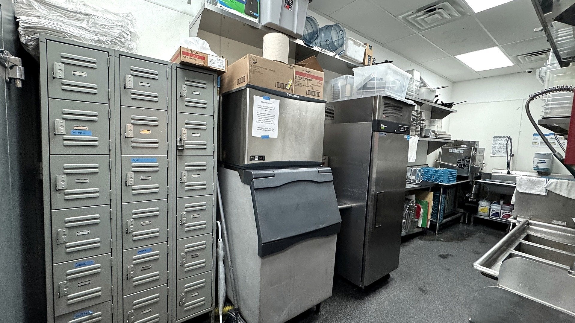 Trophy-condition, second-generation restaurant - Thumbnail 3