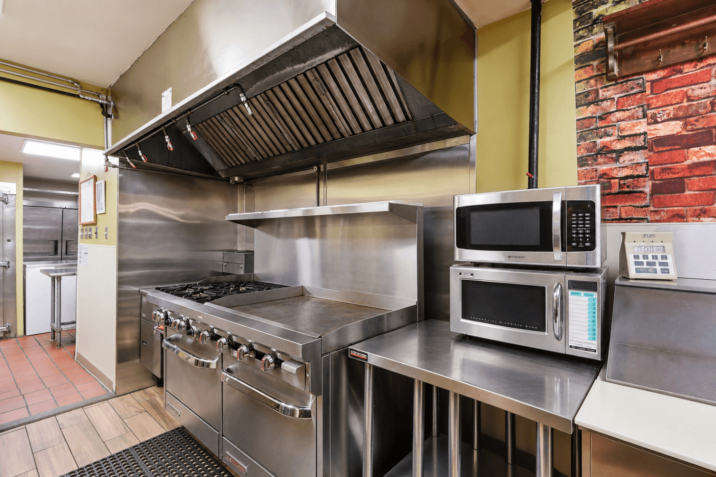 Multi-Use Full Restaurant for Sale in Concord, NH, $494.9K - Thumbnail 4