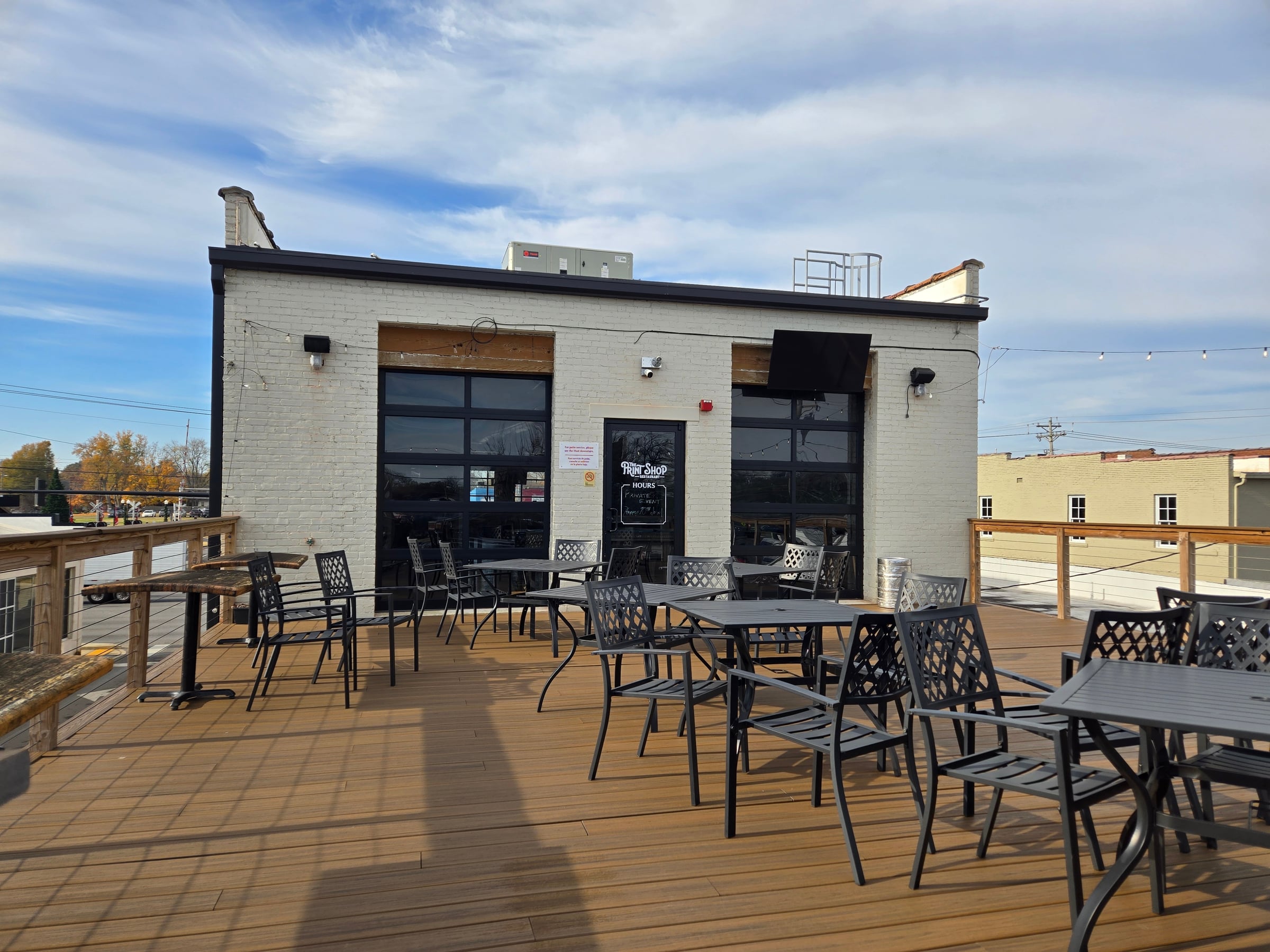 Newly Renovated Restaurant & Bar