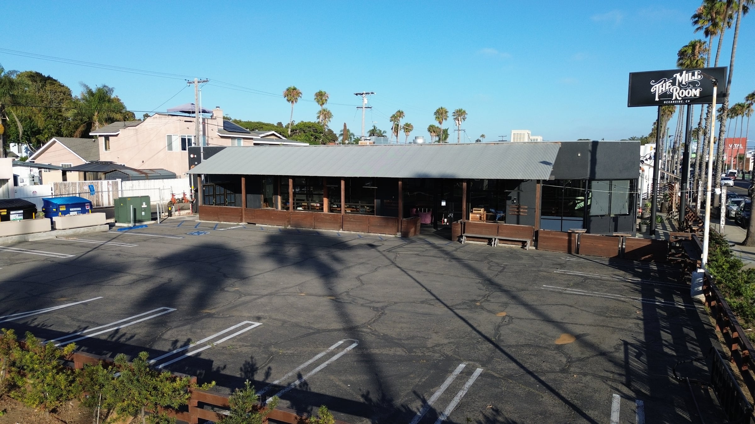 4,000-11,400 Turnkey Restaurant + Distillery/Brewery For Lease
