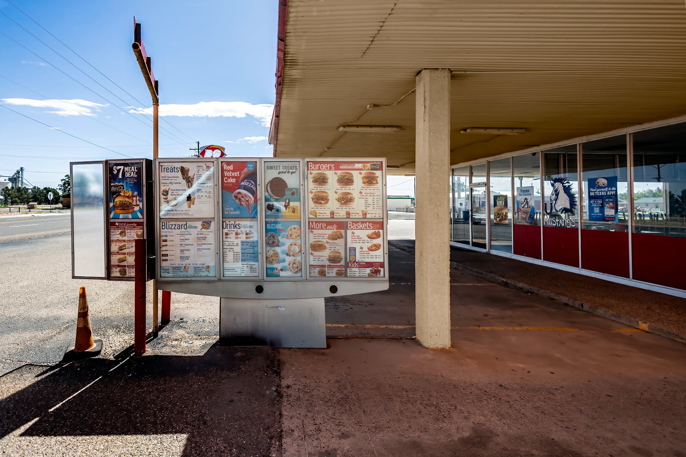 Drive Thru for Sale in Olton, TX – $449K