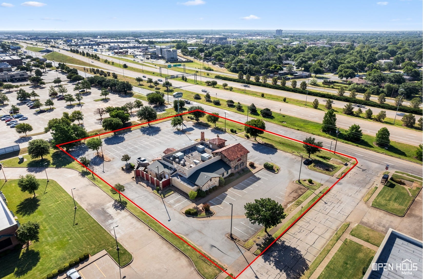 Restaurant Building Located in Wichita Falls off Kell West Blvd - Image 1