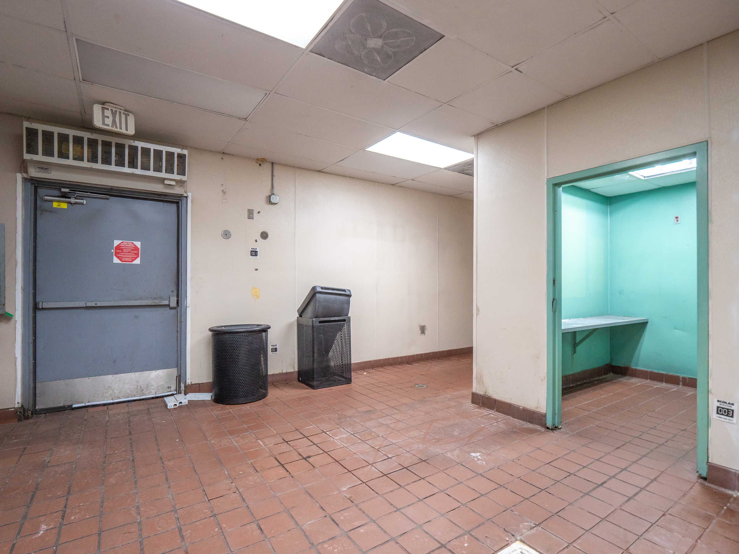 Drive Thru for Lease in Austin TX - Thumbnail 3
