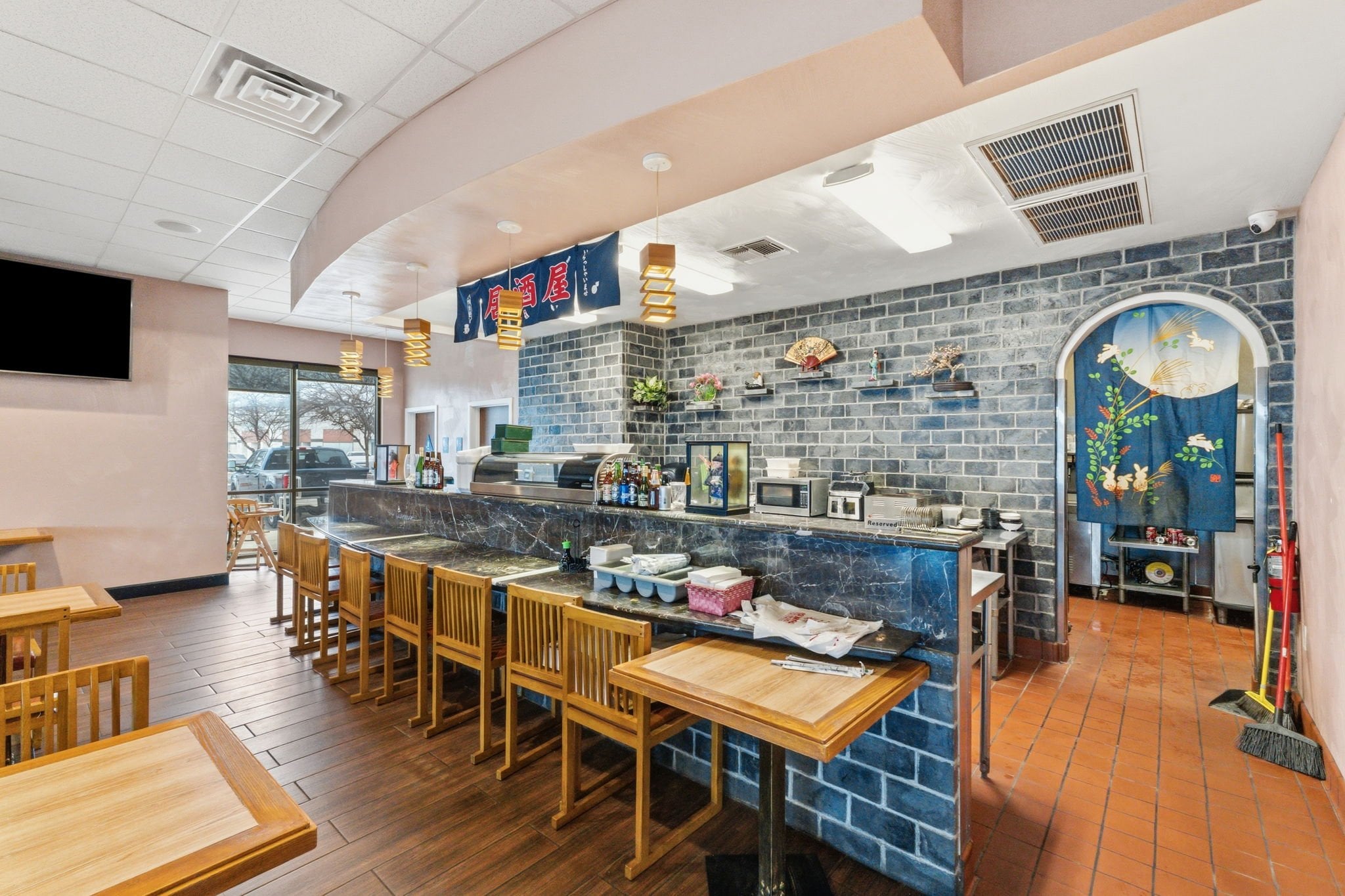 Full Restaurant for Sale in Dinuba, CA