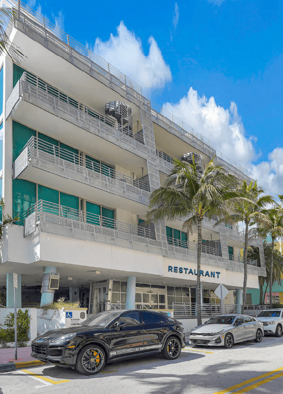 Miami Beach Restaurant Opportunity - Thumbnail 3