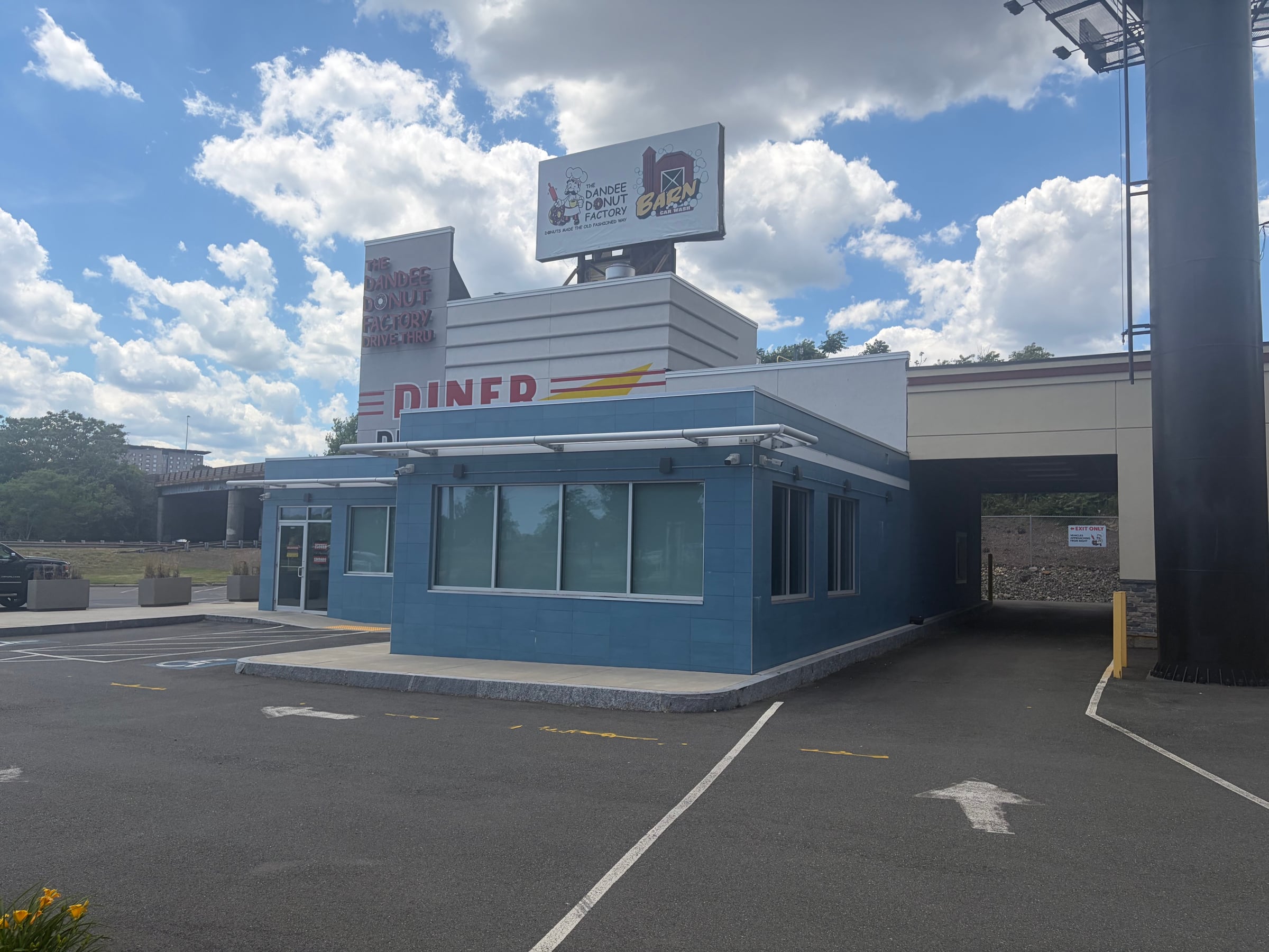 Drive-Thru Restaurant for Lease in Revere, MA, 4,885 SF - Thumbnail 2