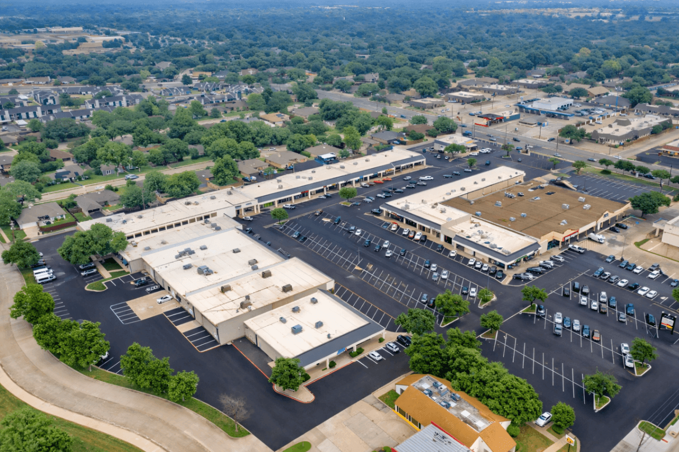 Full Restaurant Space for Lease - Thumbnail 2