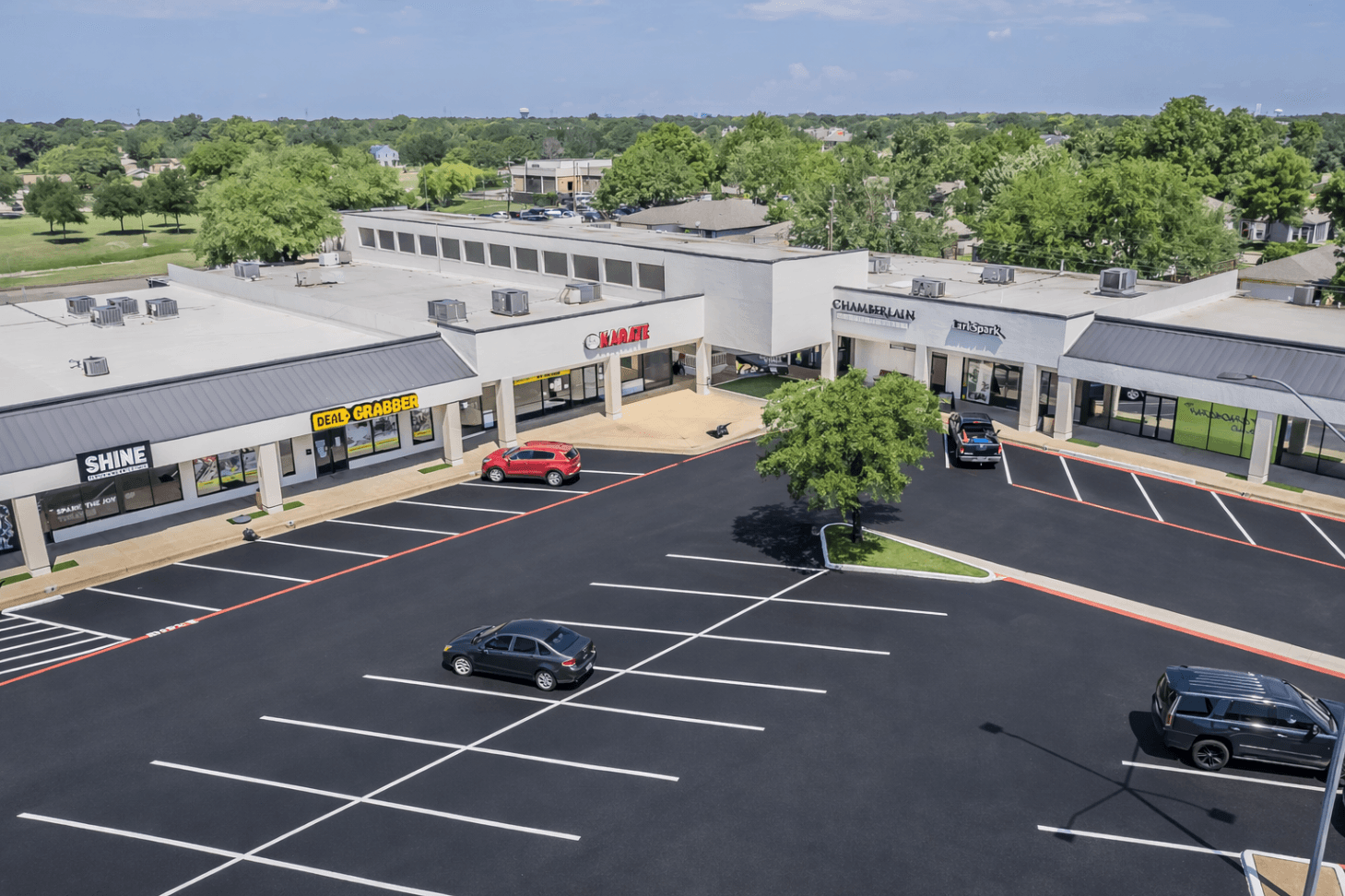 Full Restaurant Space for Lease - Thumbnail 3