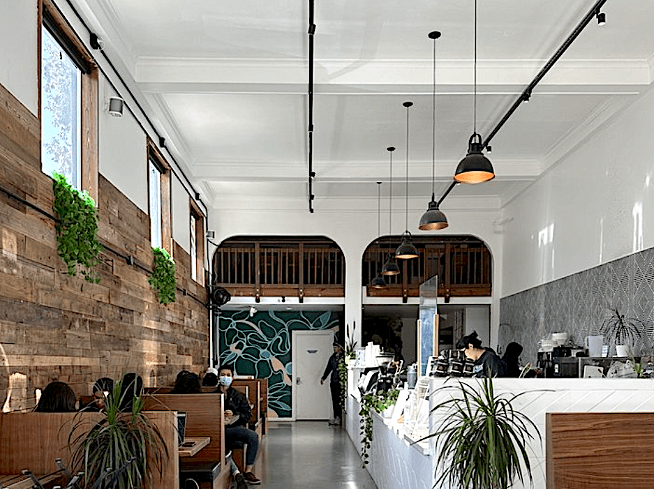 Premium High Visibility Corner Café - Mission District - Thumbnail 3