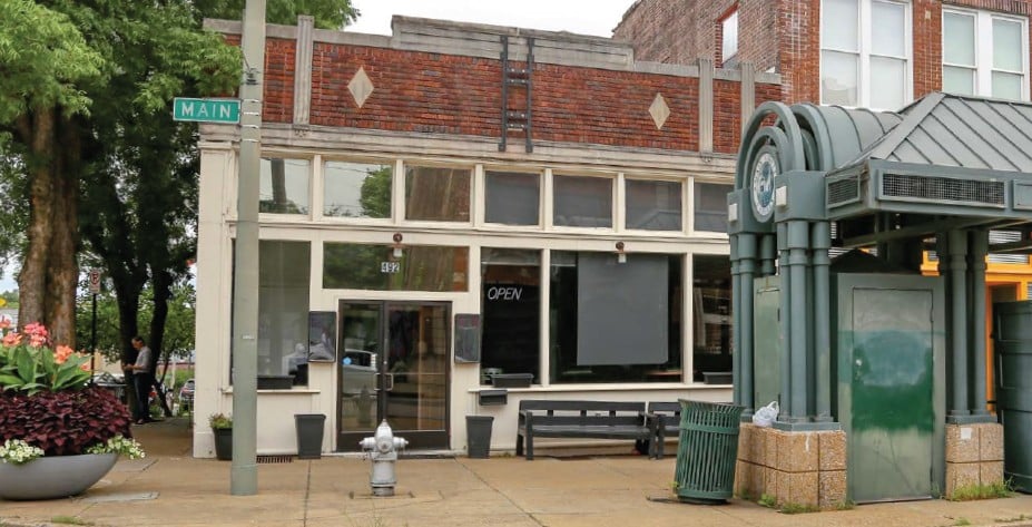 Full Restaurant for Lease in Downtown Memphis, Memphis, TN, 2,700 SF - Image 1