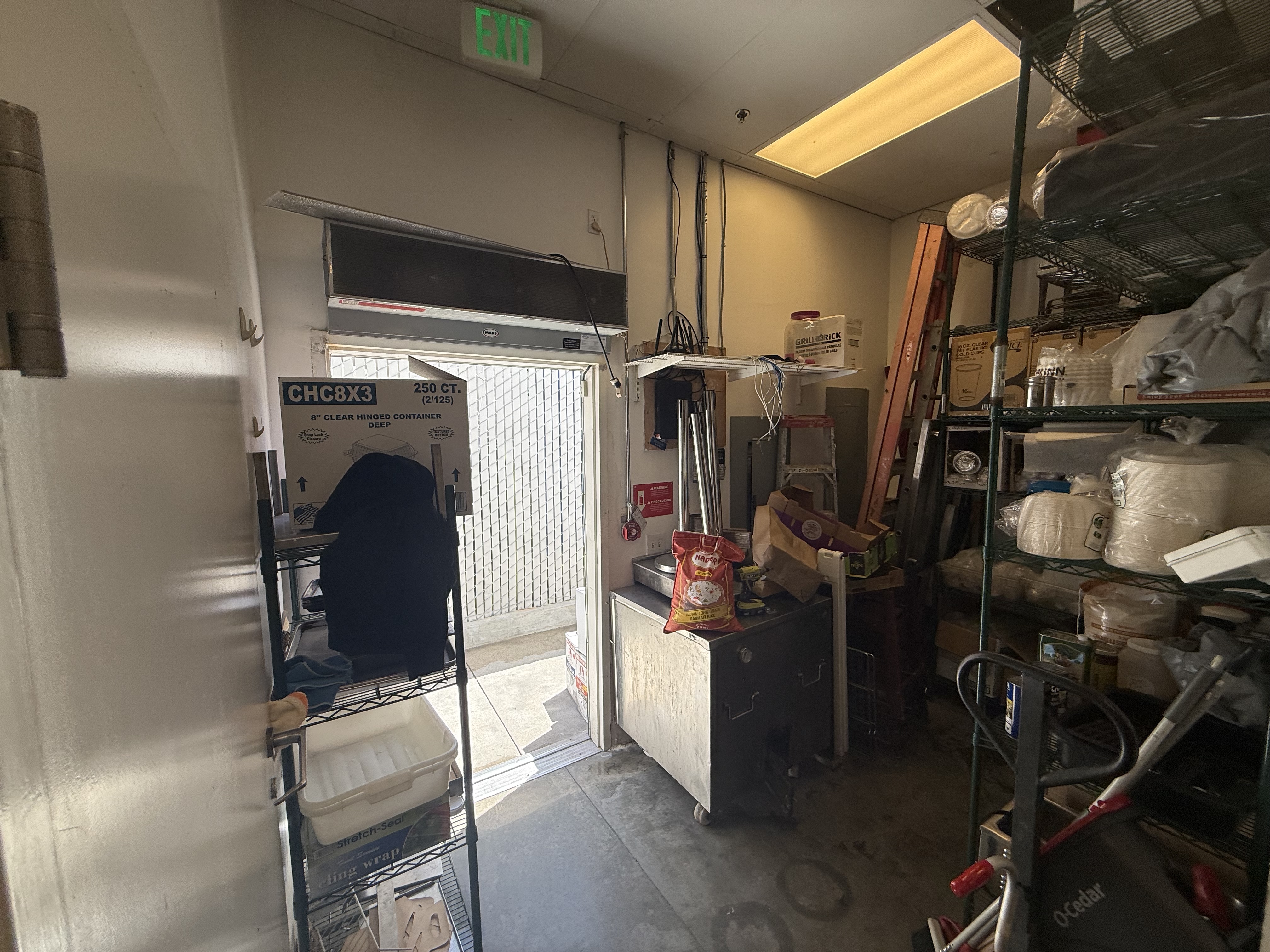Fast Casual for Sale in Newport Beach CA - Thumbnail 3