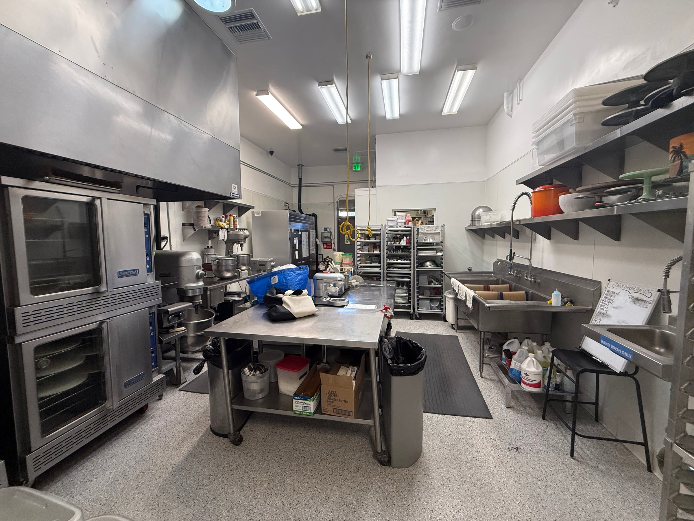 Fast Casual for Lease Santa Monica, CA – 1,200 SF - Thumbnail 5