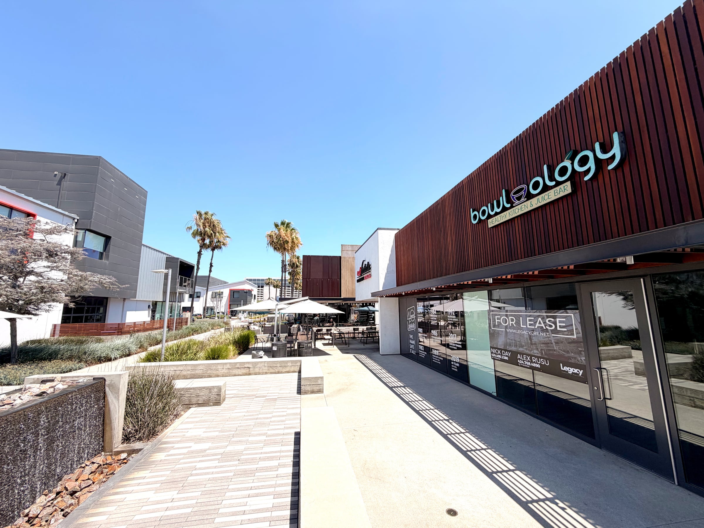 Non-Hooded Restaurant for Lease in El Segundo, CA, 1,235 SF - Thumbnail 2
