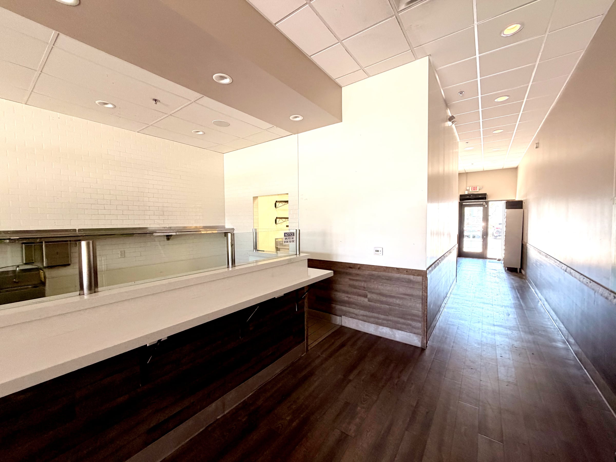 Non-Hooded Restaurant for Lease in El Segundo, CA, 1,235 SF - Thumbnail 5
