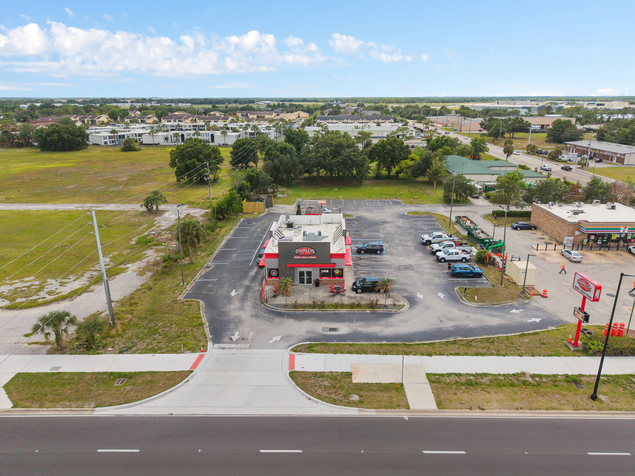 Investment QSR with a drive-thru Active lease - Thumbnail 4