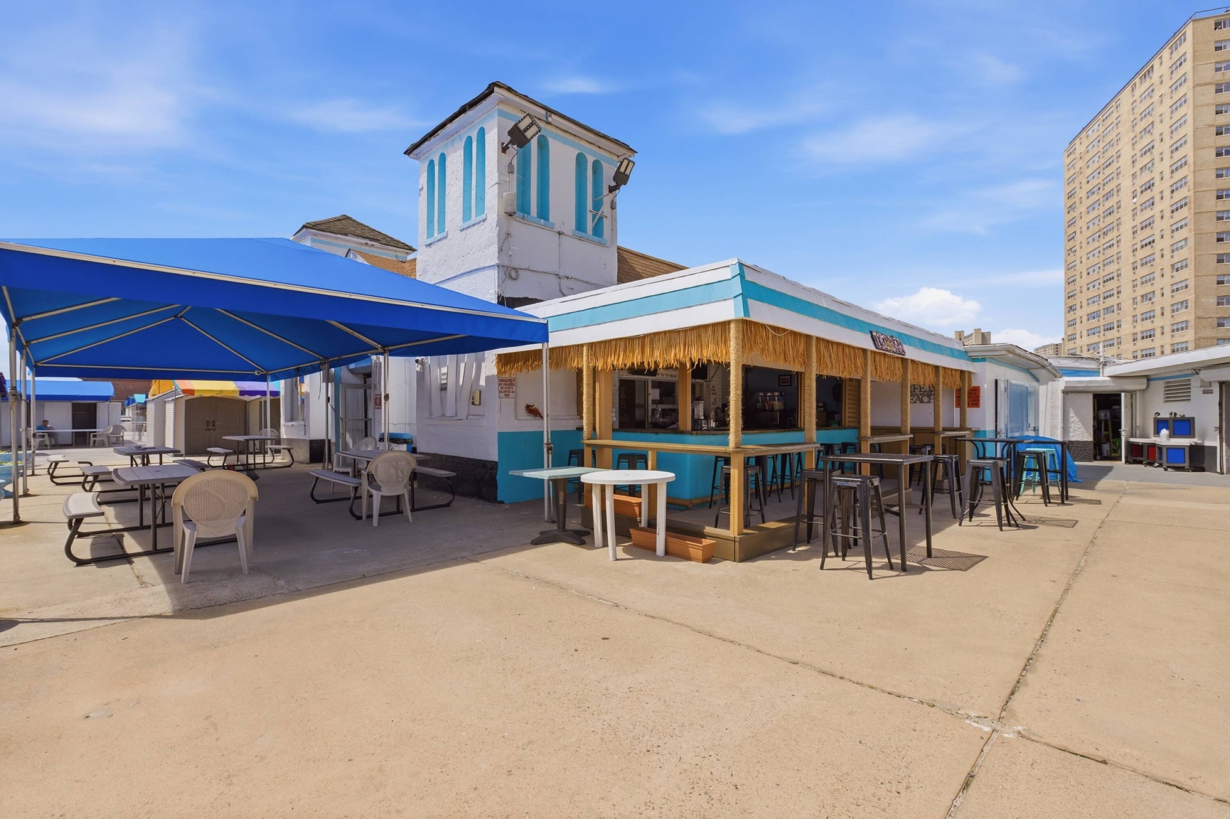 Multi-Use Full Restaurant for Lease in Seagate, Brooklyn, NY, 2,100 SF - Thumbnail 4