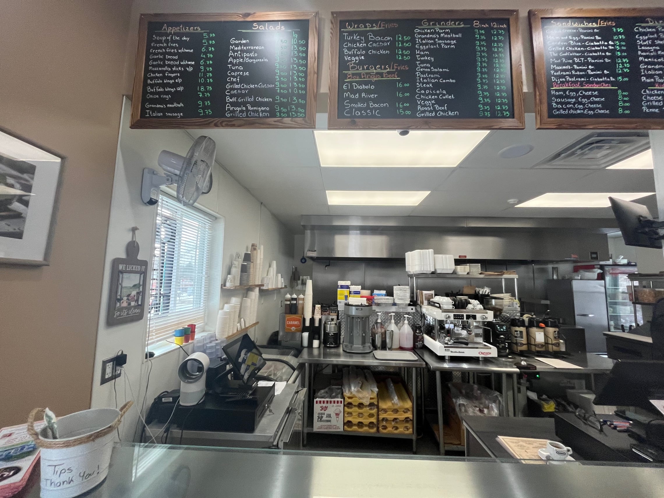Multi-Use Full Restaurant for Sale in Wolcott, CT, 3,123 SF - Thumbnail 2