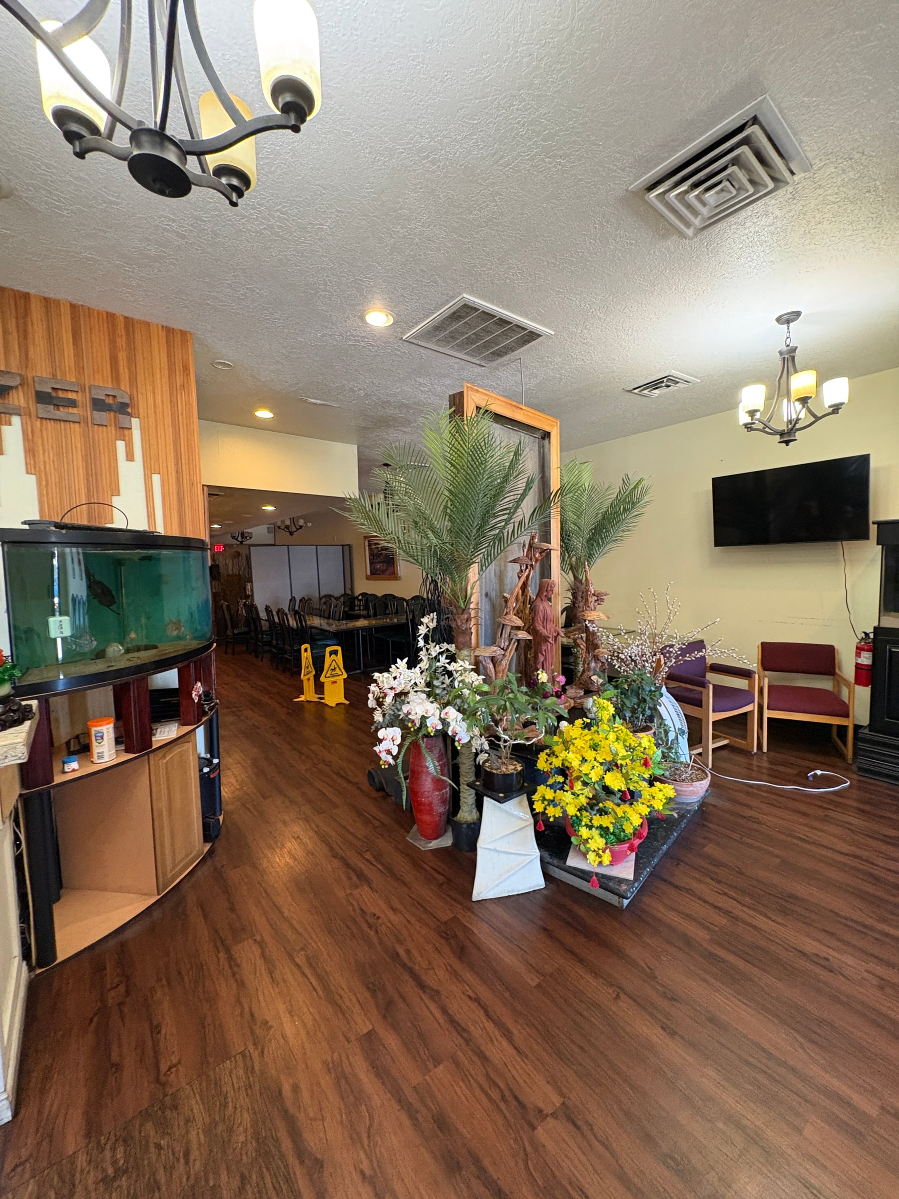 Full Restaurant for Sale in Salem, OR, 3,300 SF