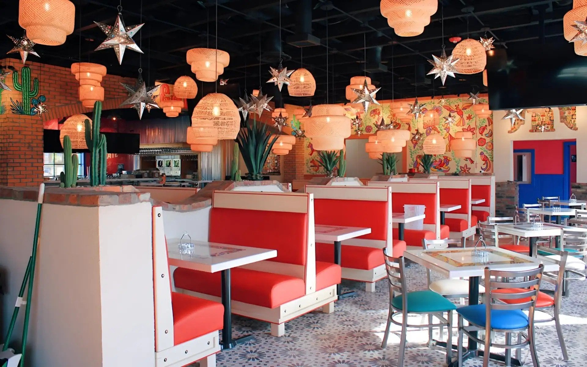 Full Restaurant for Sub-Lease in Lilburn, GA, 6,946 SF - Thumbnail 1