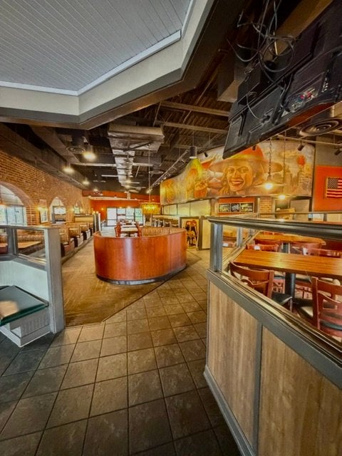 Full Restaurant for Lease in Cold Spring, KY, 6,800 SF - Thumbnail 3
