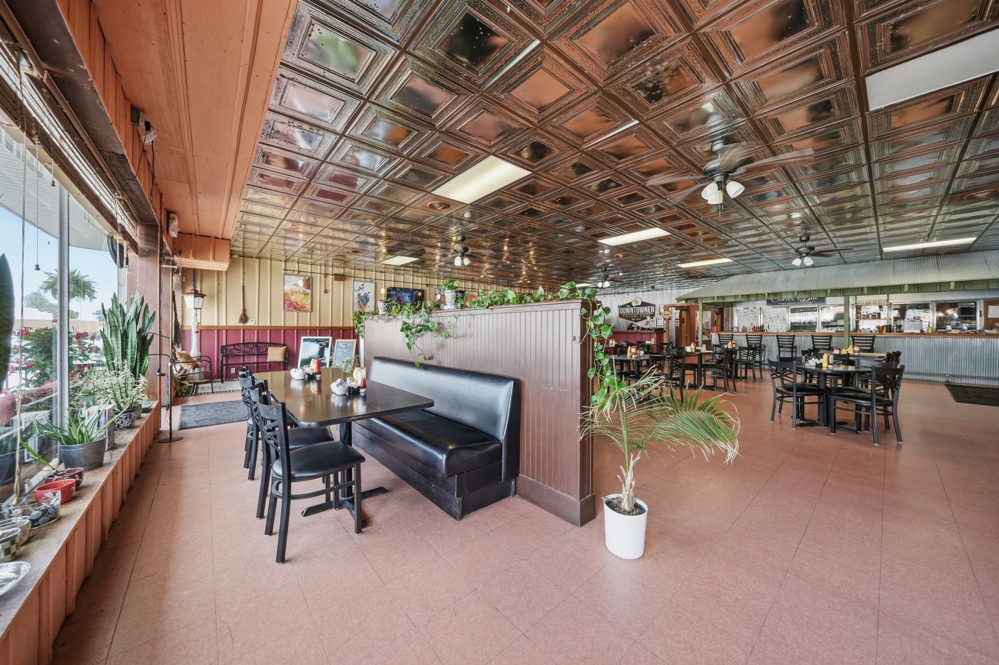 Full Restaurant for Sale in Nebraska City, NE, $465K - Thumbnail 3