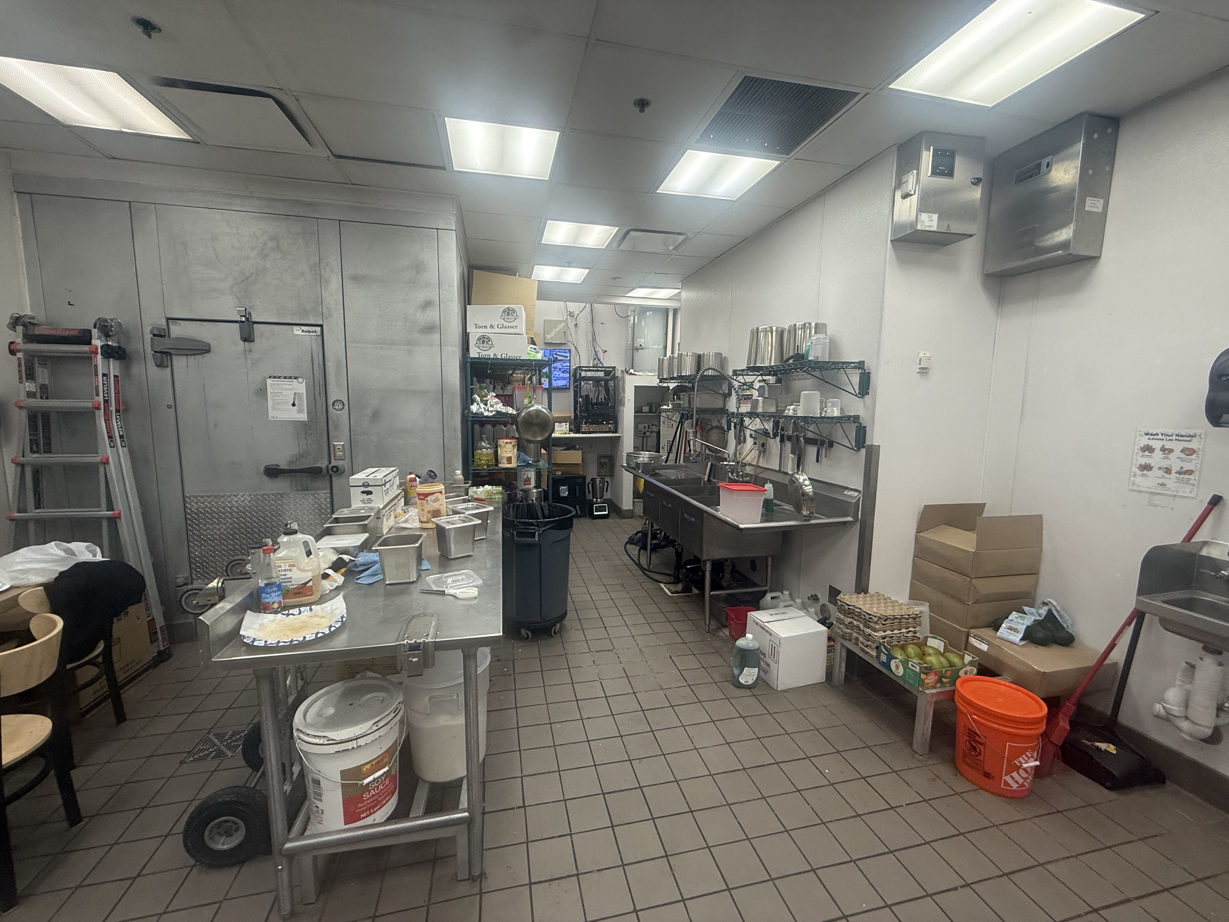 Non Hooded for Sub-Lease in North Las Vegas NV - Thumbnail 7