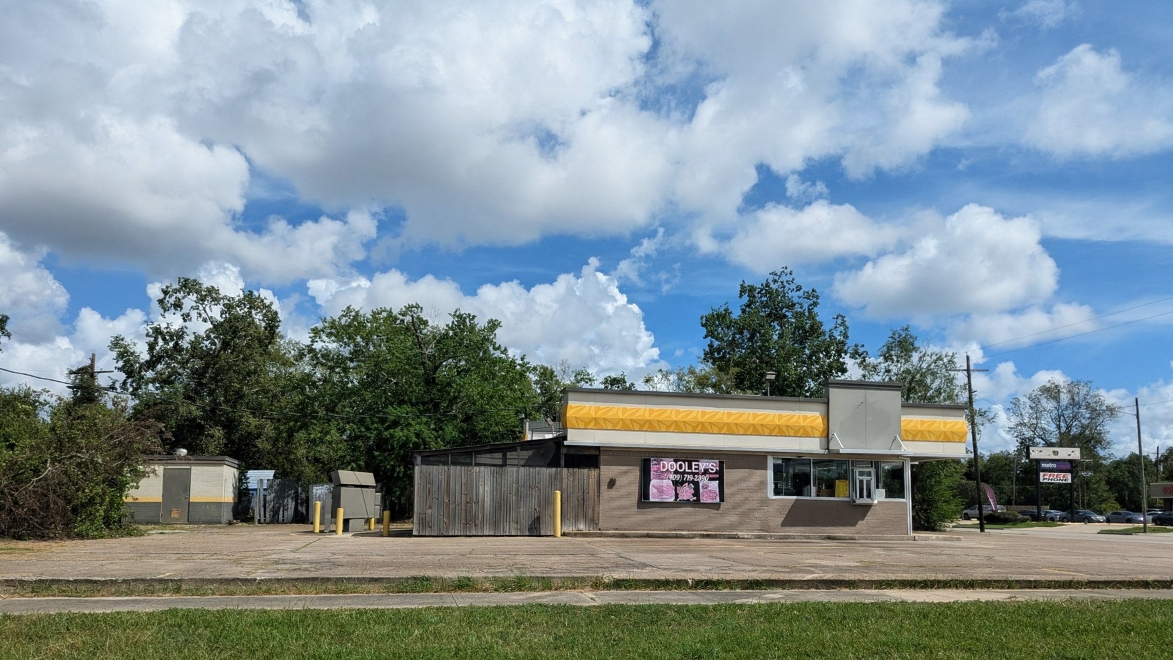 Quick Serve Restaurant for Sale - Thumbnail 3