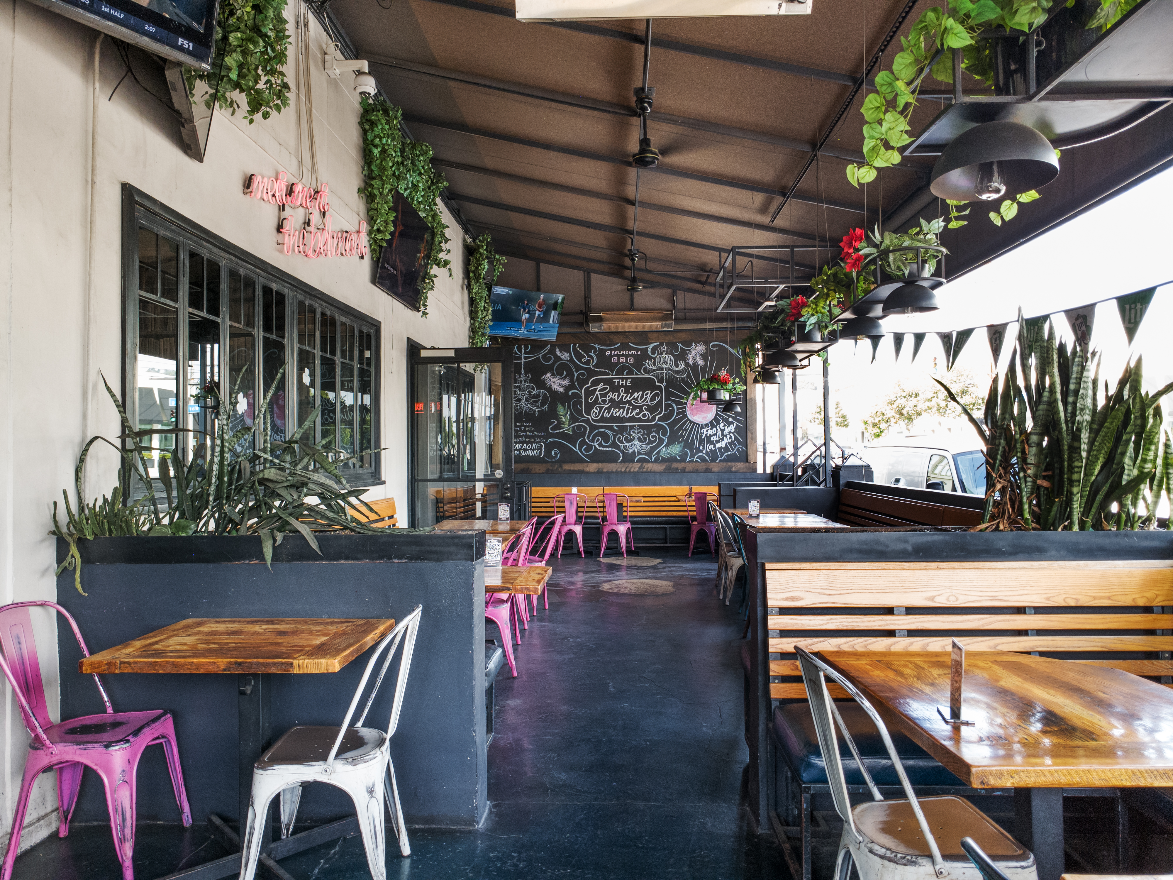 Turnkey 2nd Gen Restaurant on La Cienega - Thumbnail 6