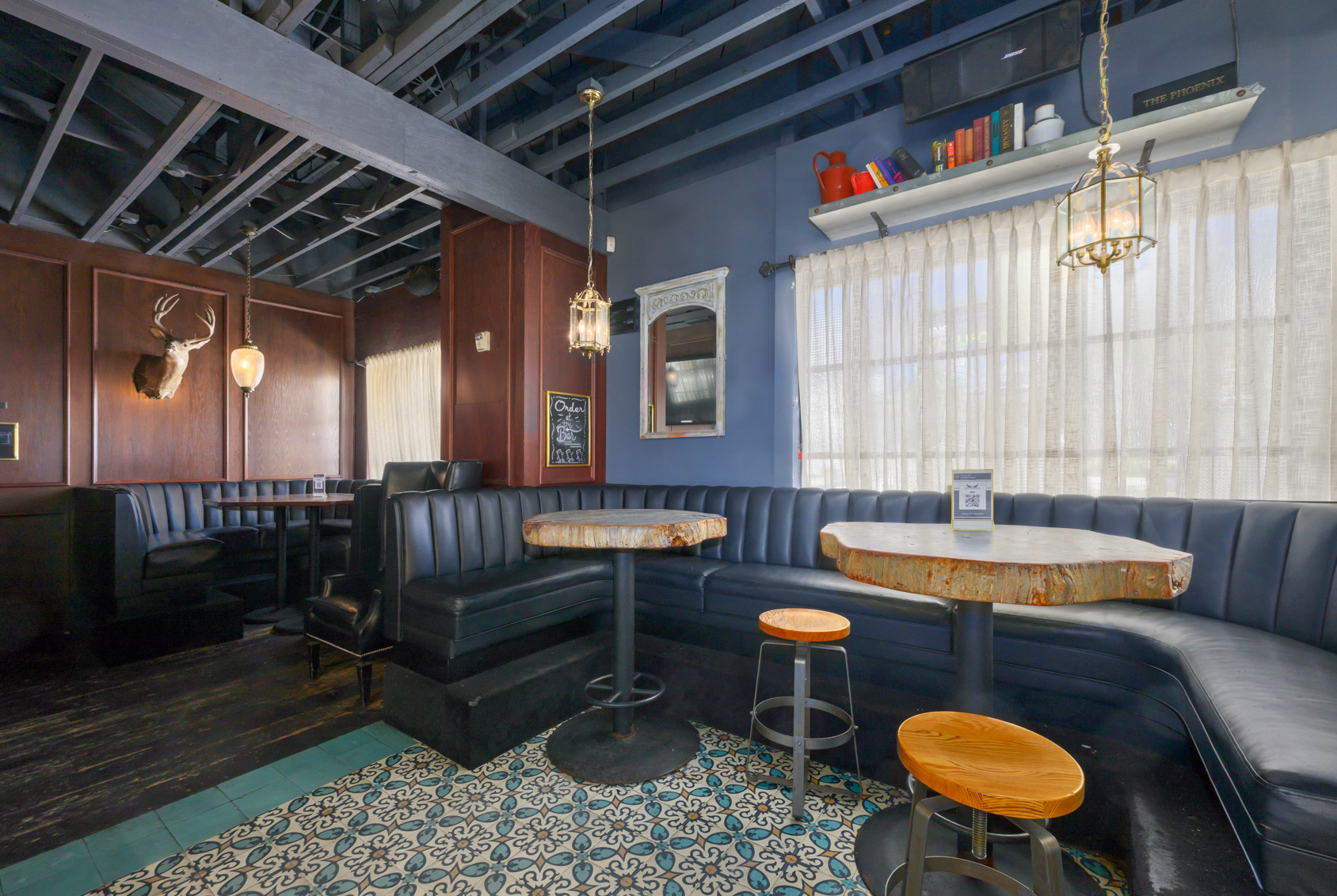 Full Restaurant for Lease in Los Angeles CA - Thumbnail 5