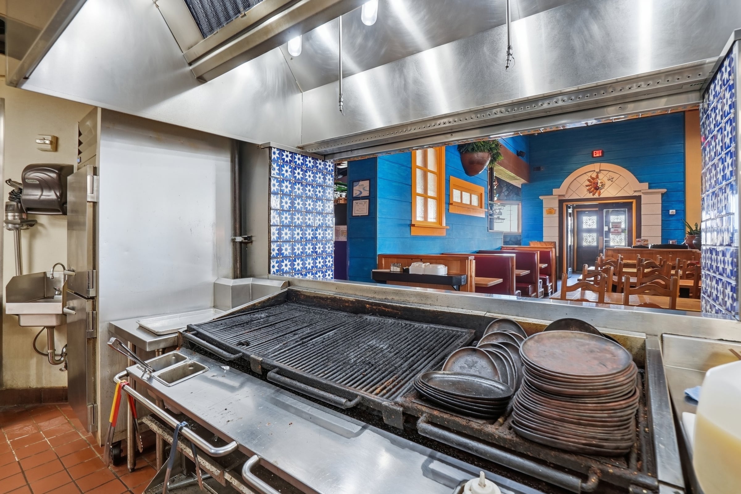1331 E North Street - Thumbnail 4