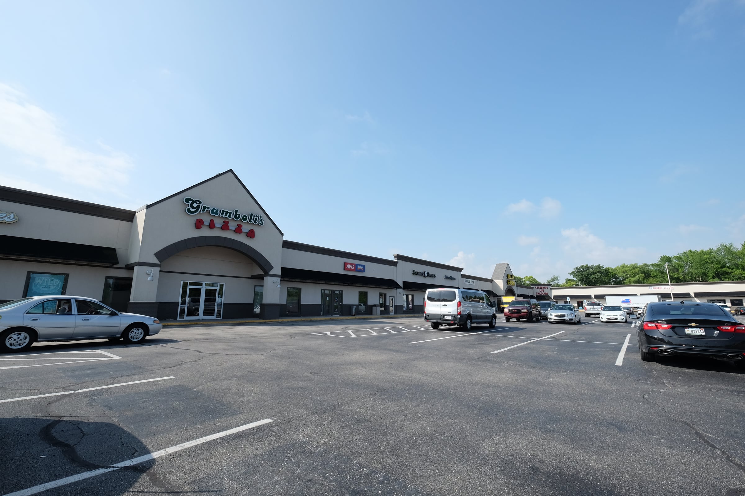 Italian Restaurant for Lease in Lawrence - Thumbnail 3