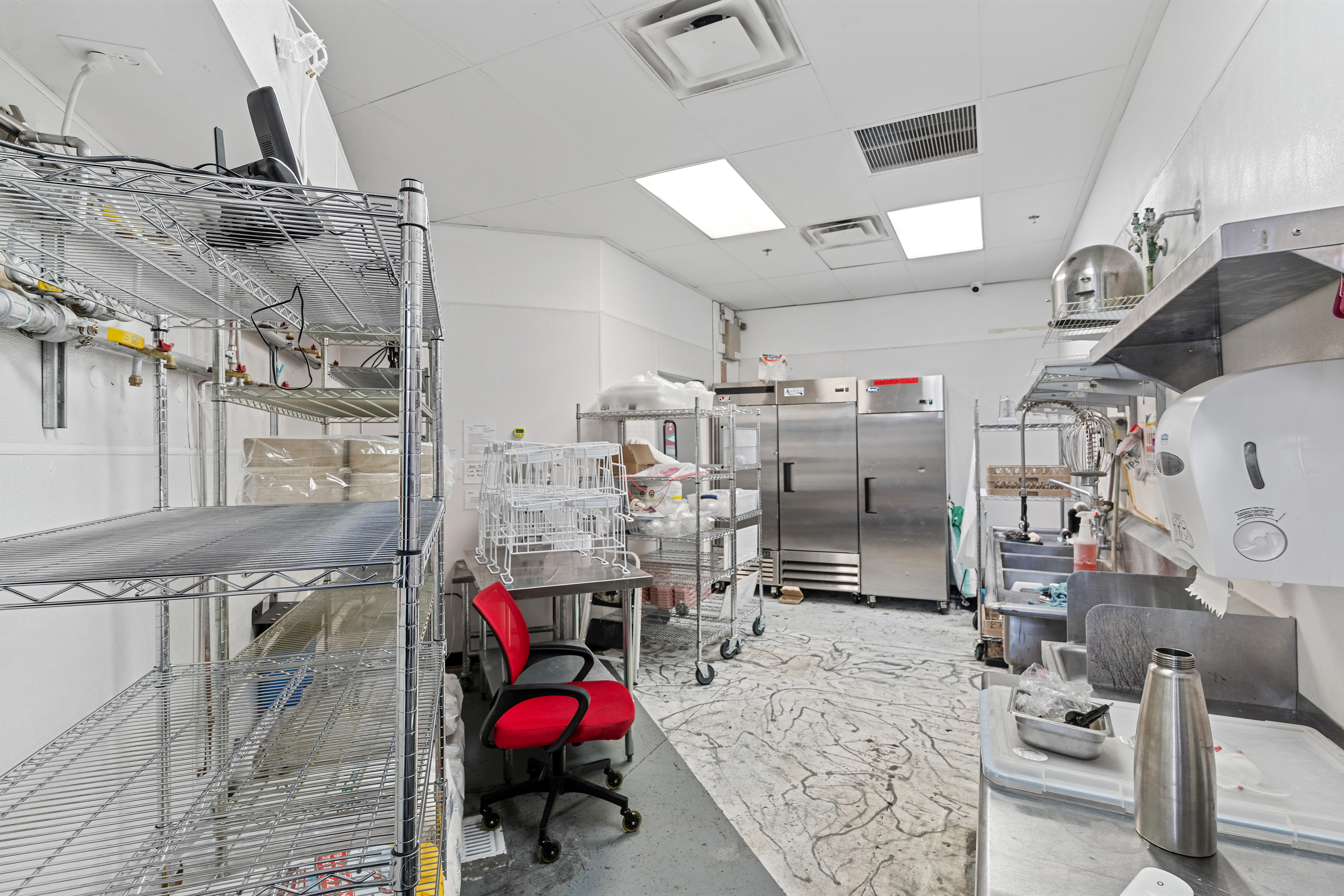 Non Hooded for Lease in Las Vegas NV - Thumbnail 3