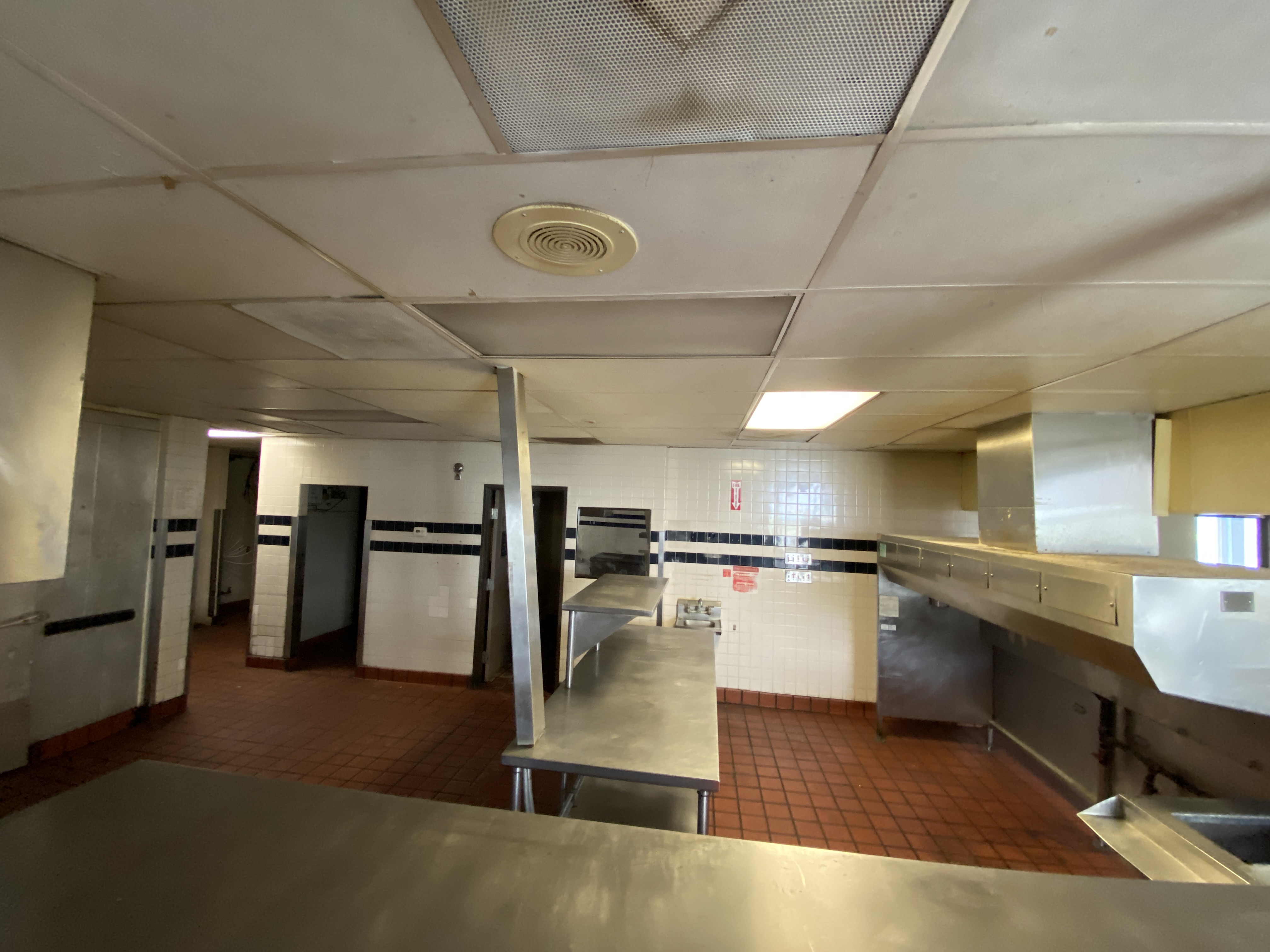 Drive Thru for Lease in Las Vegas NV - Thumbnail 1