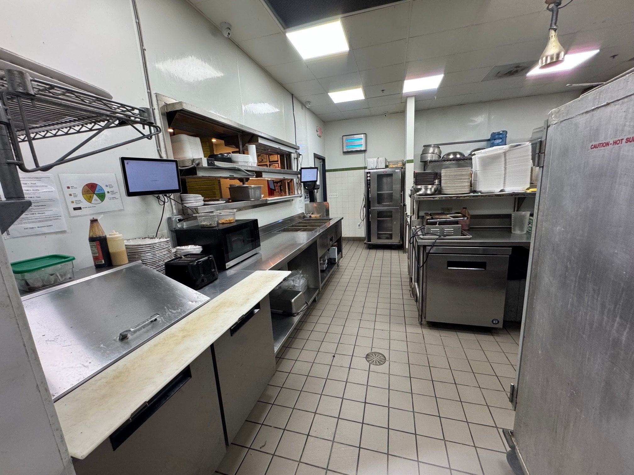 Full Restaurant for Sale in Madison, MS, 5,562 SF - Thumbnail 4
