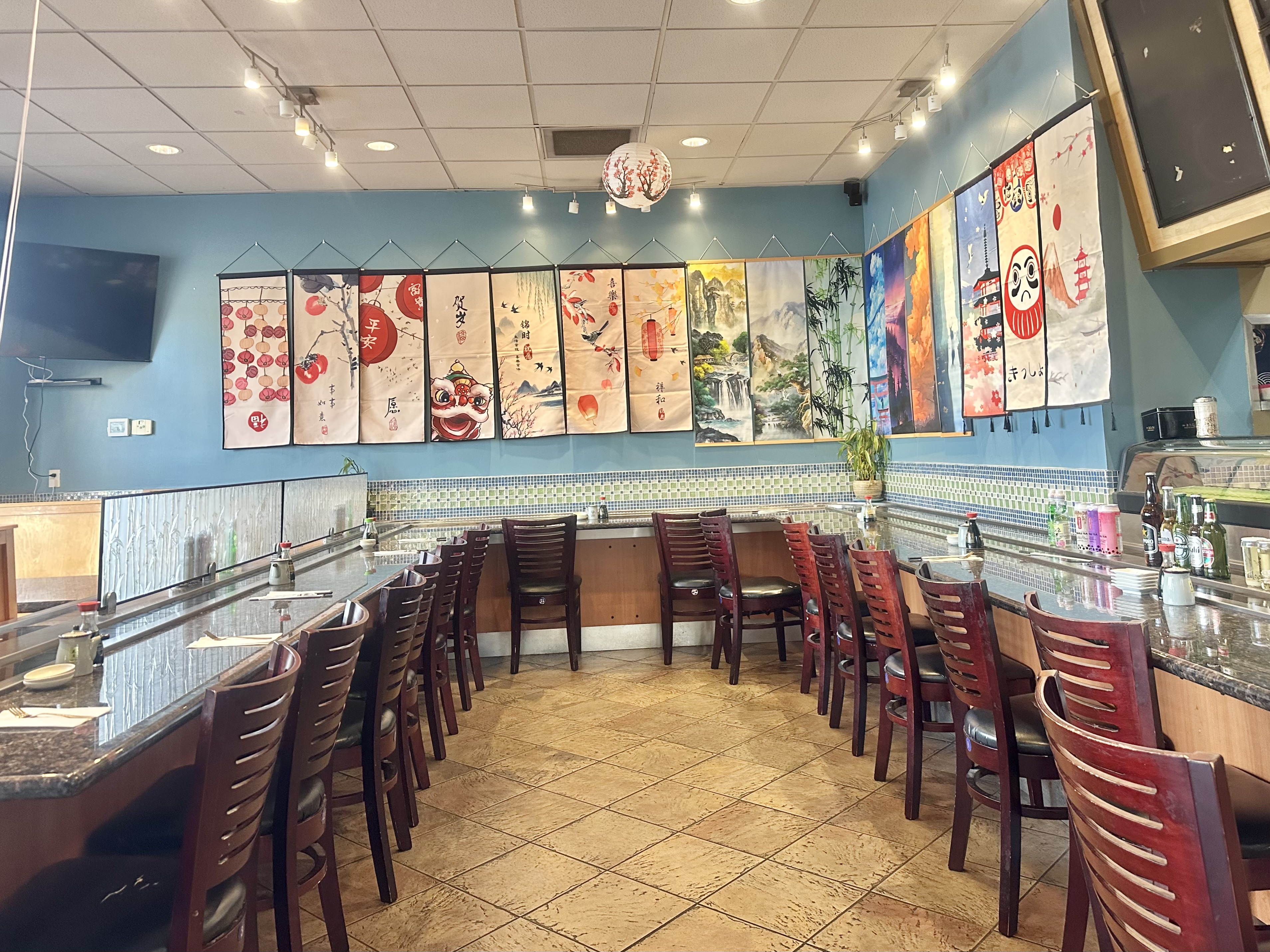 Full Restaurant for Sale - Image 1