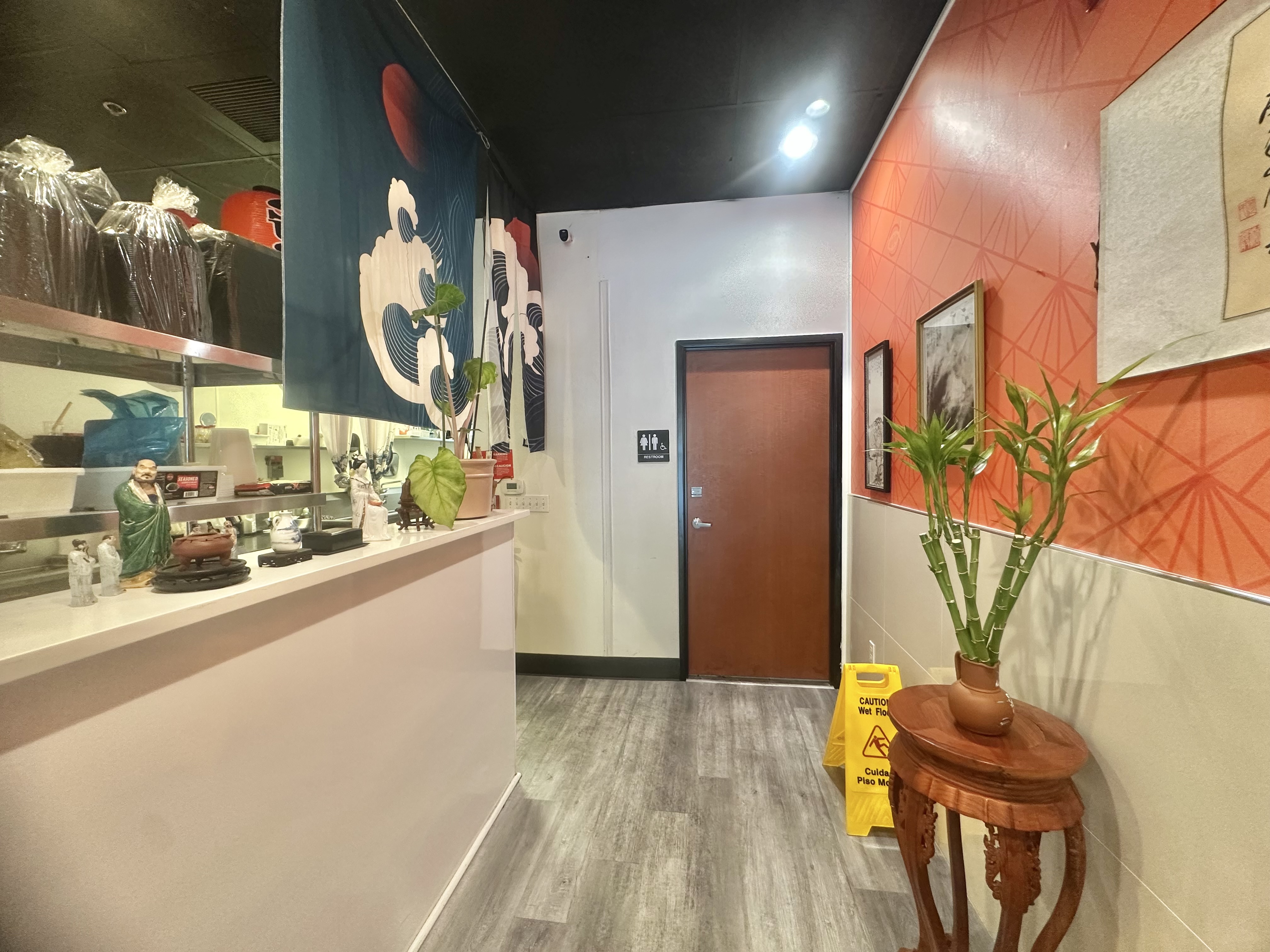 Full Restaurant for Sale in Portland OR - Thumbnail 2