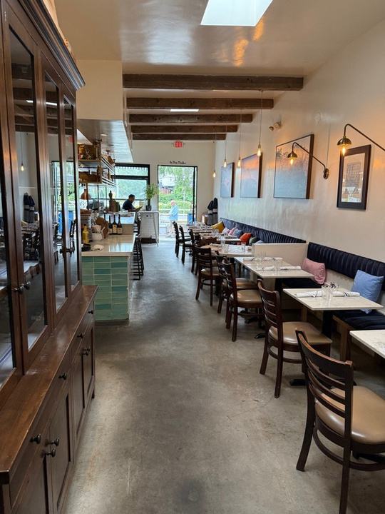 Full Restaurant for Sale in Los Angeles CA - Thumbnail 3