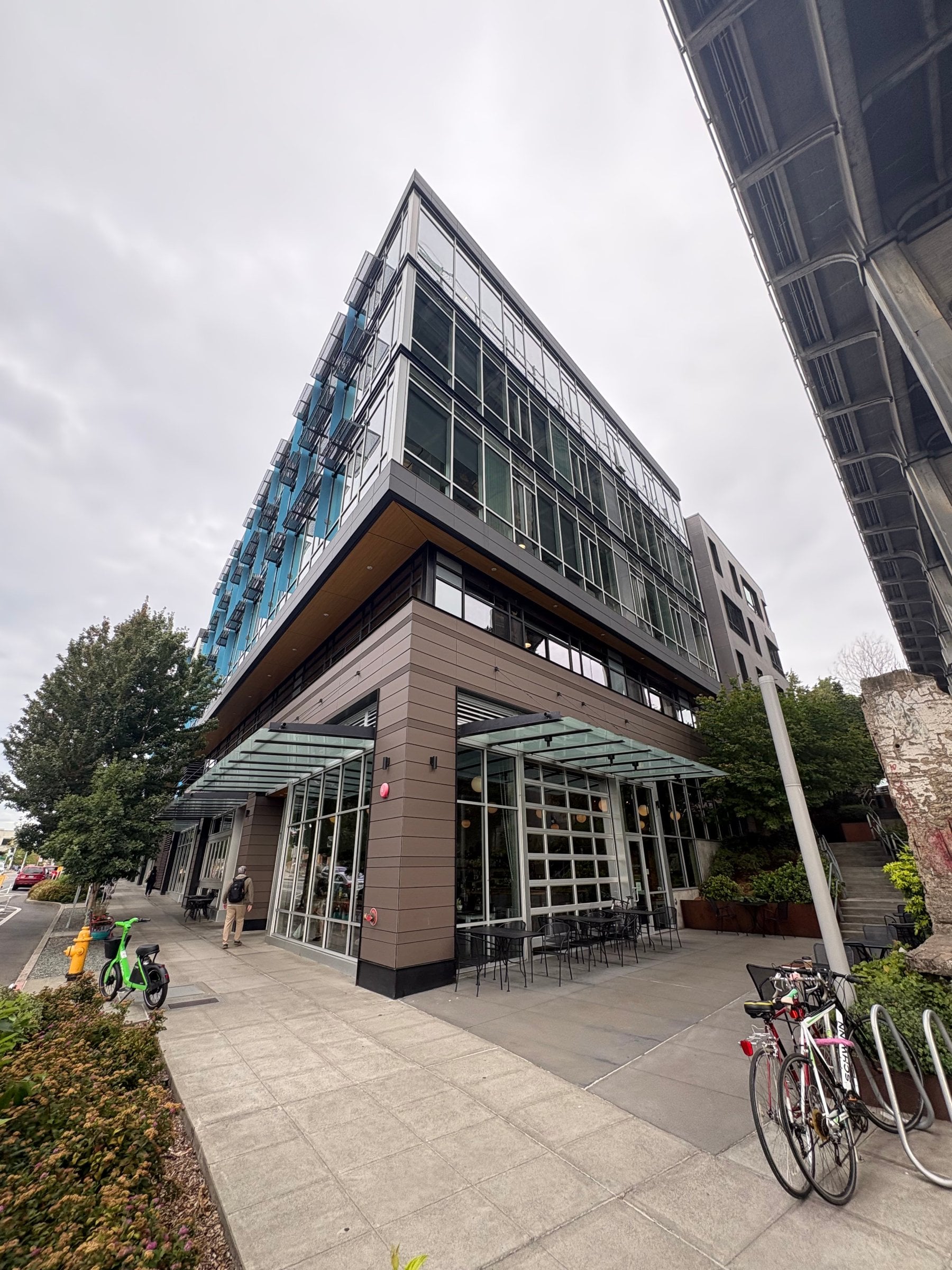 Restaurant Shell Space for Lease in Seattle, WA, 1,361 SF - Thumbnail 2