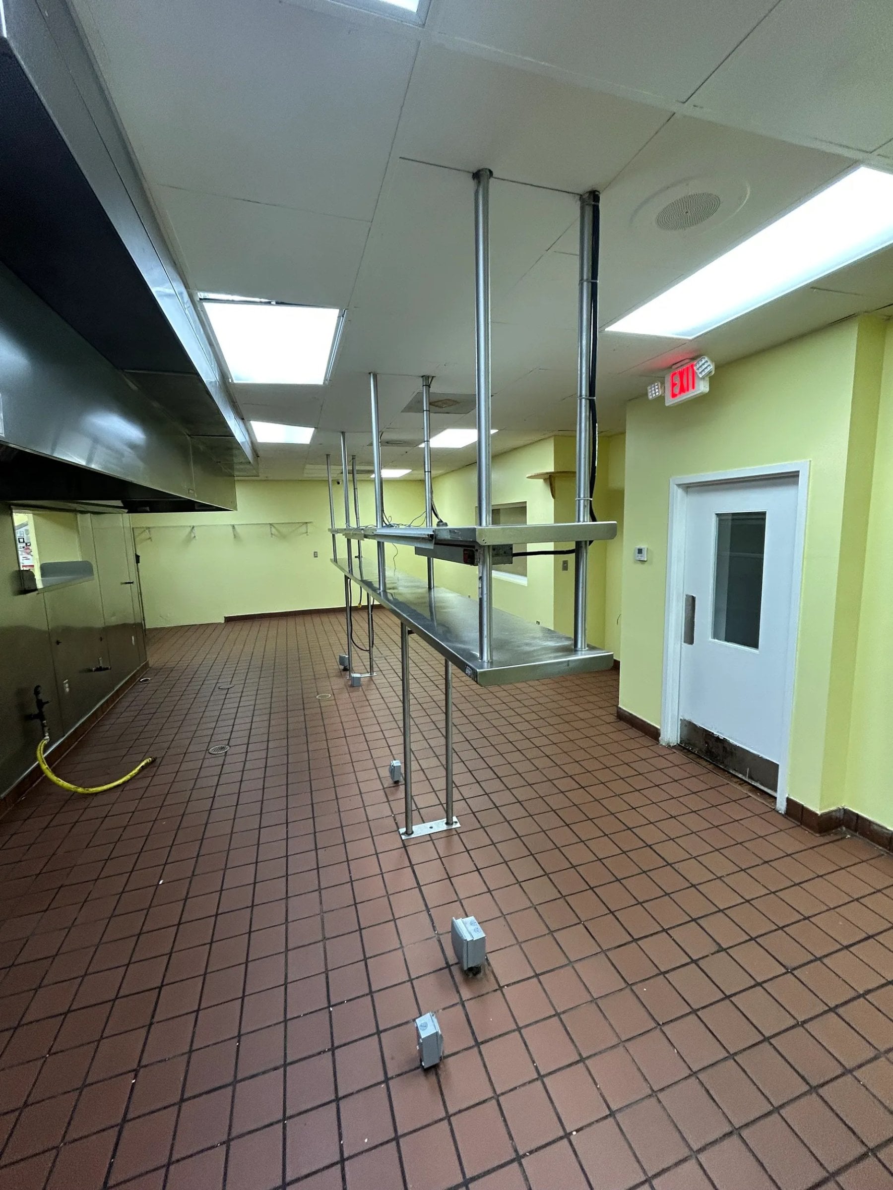 Full Restaurant for Lease in Charleston, SC, 9,000 SF - Thumbnail 5
